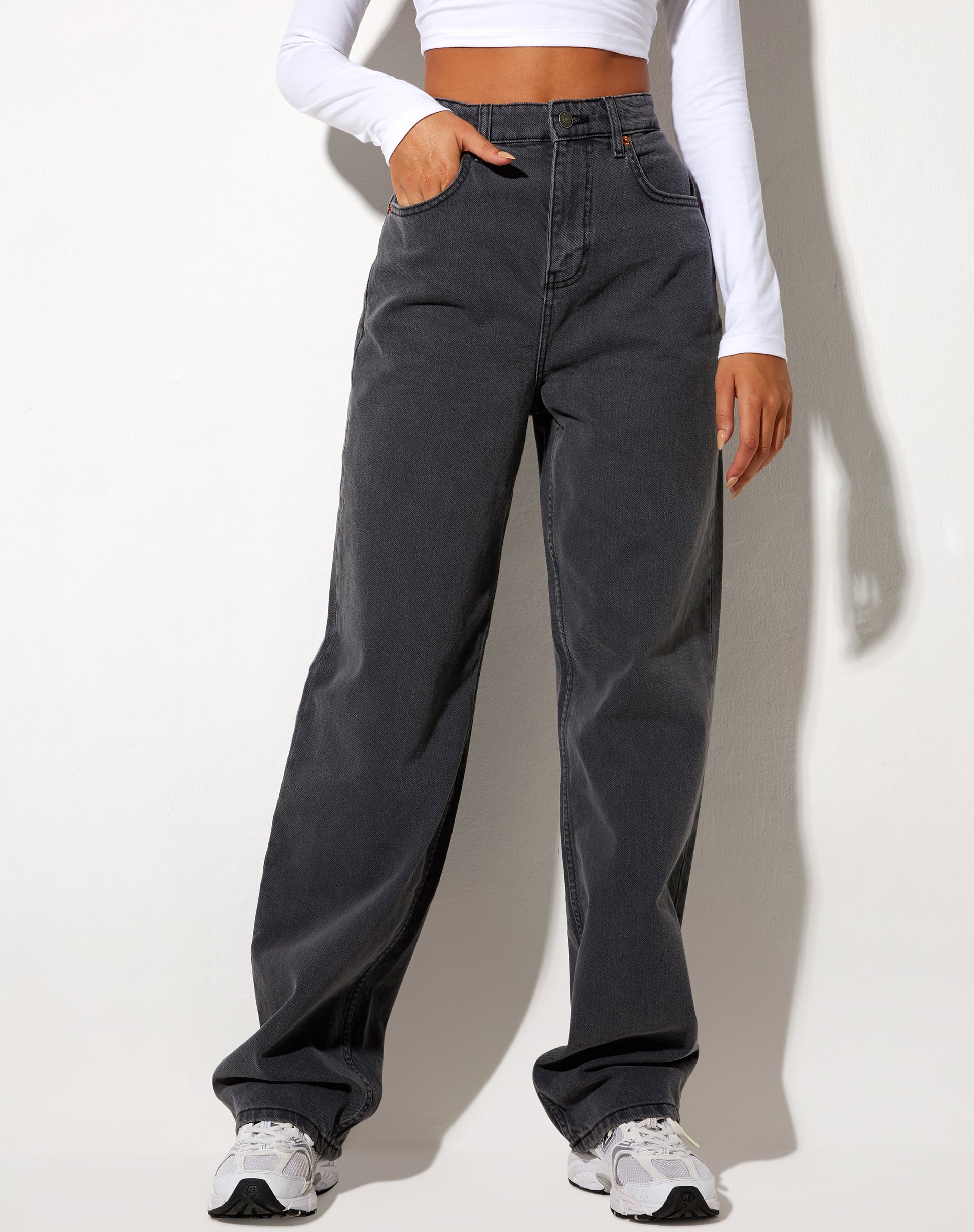 Immagine di Parallel Jeans in Grey Wash