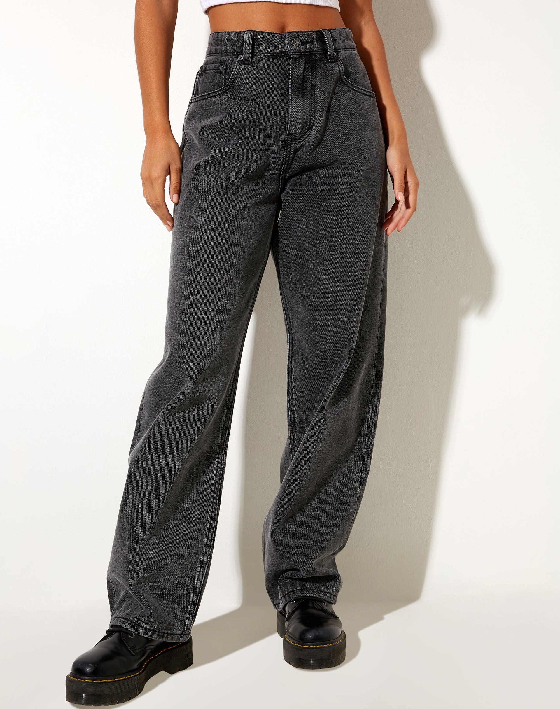 Immagine di Bum Rips Parallel Jeans in Black Wash
