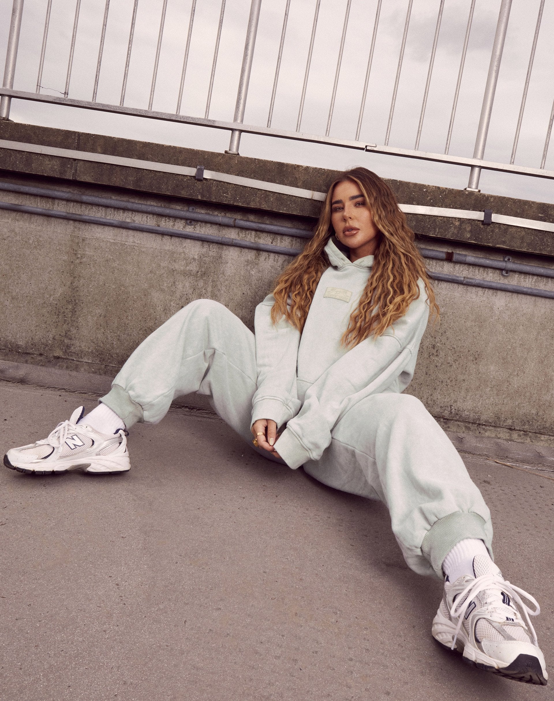 Immagine di Roider Jogger in Ecru Cherub LAmour Label Embro