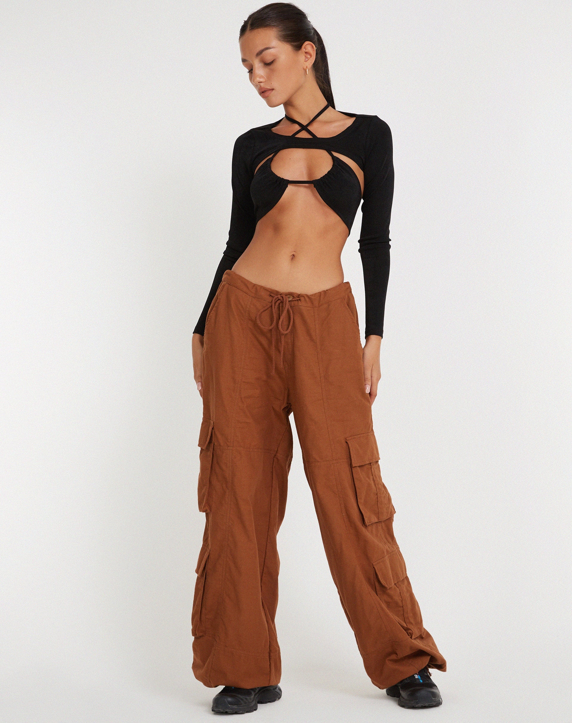 immagine dei pantaloni Philia in marrone Bombay