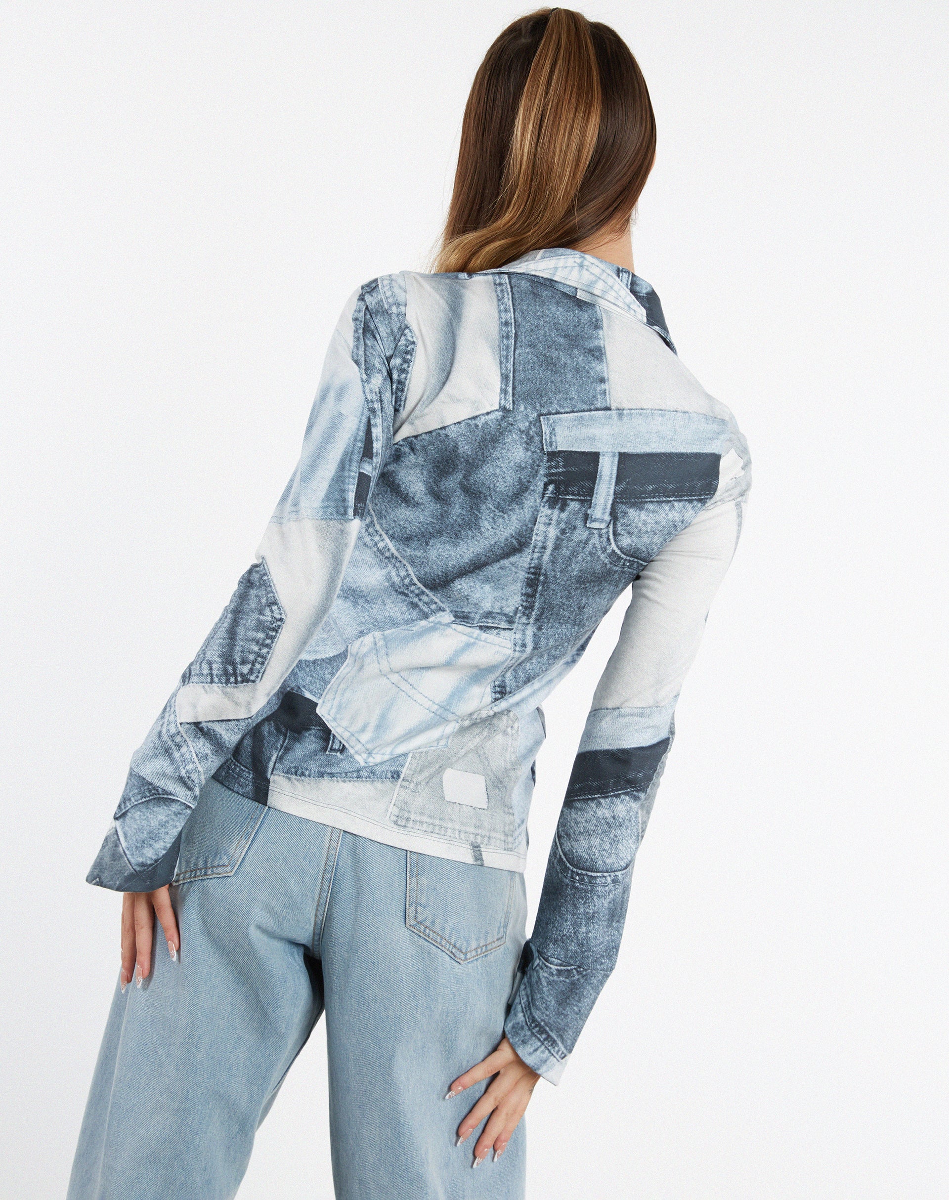 immagine di MOTEL X JACQUIE Phole Top in Denim Pocket