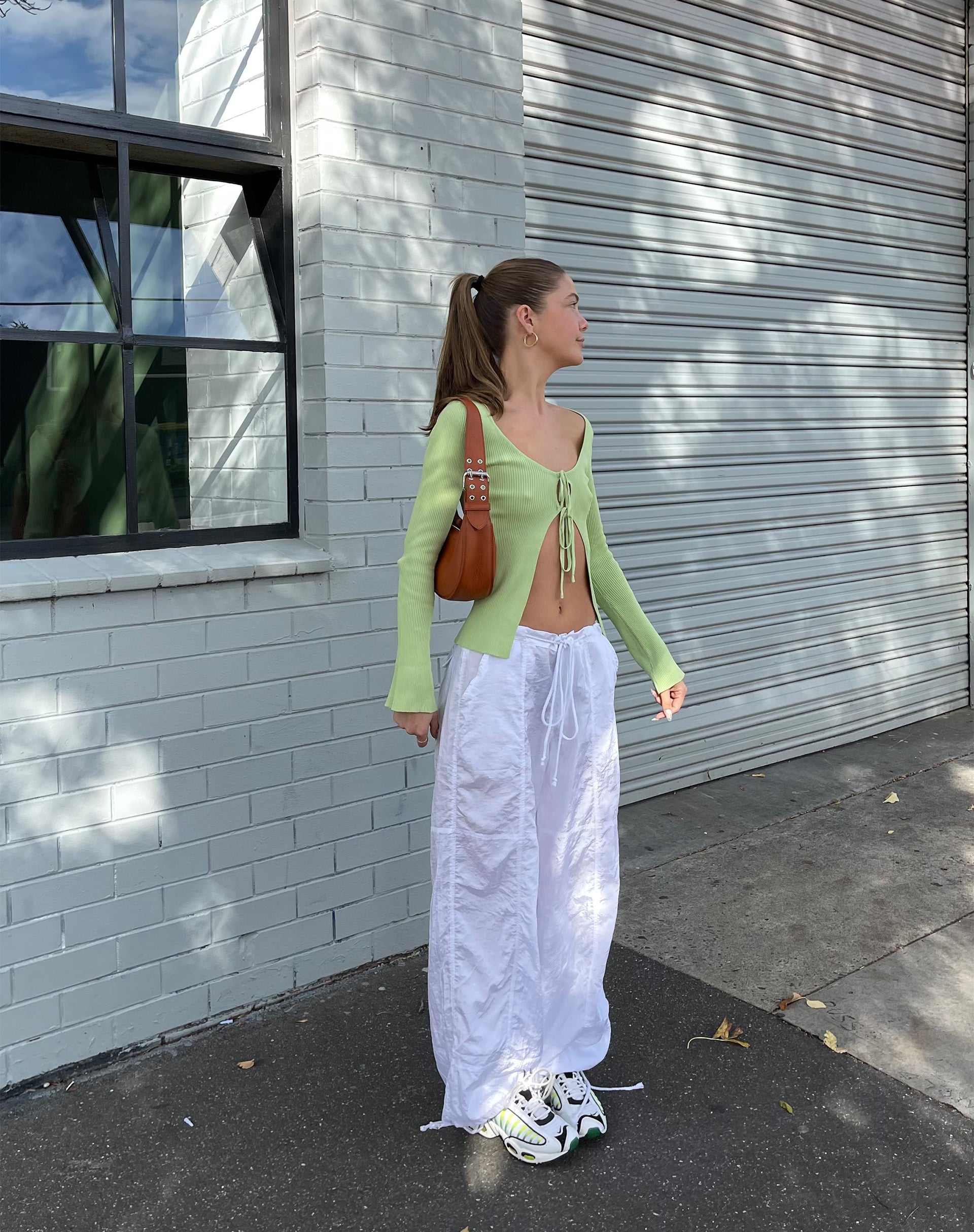 immagine di MOTEL X JACQUIE Sujata Cardi in maglia a coste color lime pastello