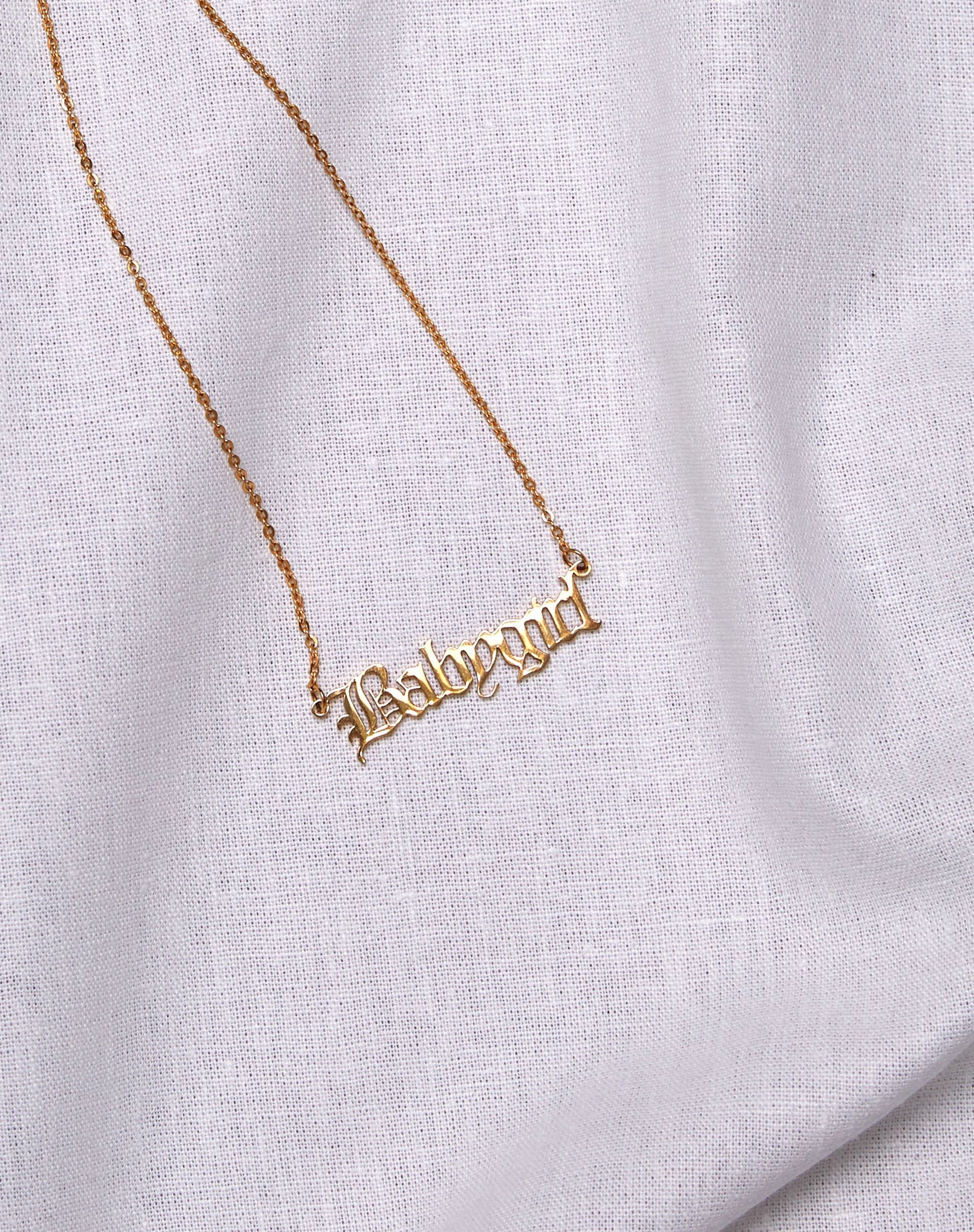 Immagine della collana "Baby Girl" in oro