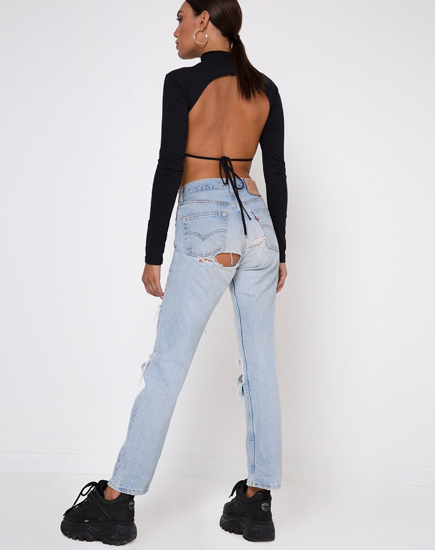 Immagine di Quelia Crop Top nero con ricamo Saint