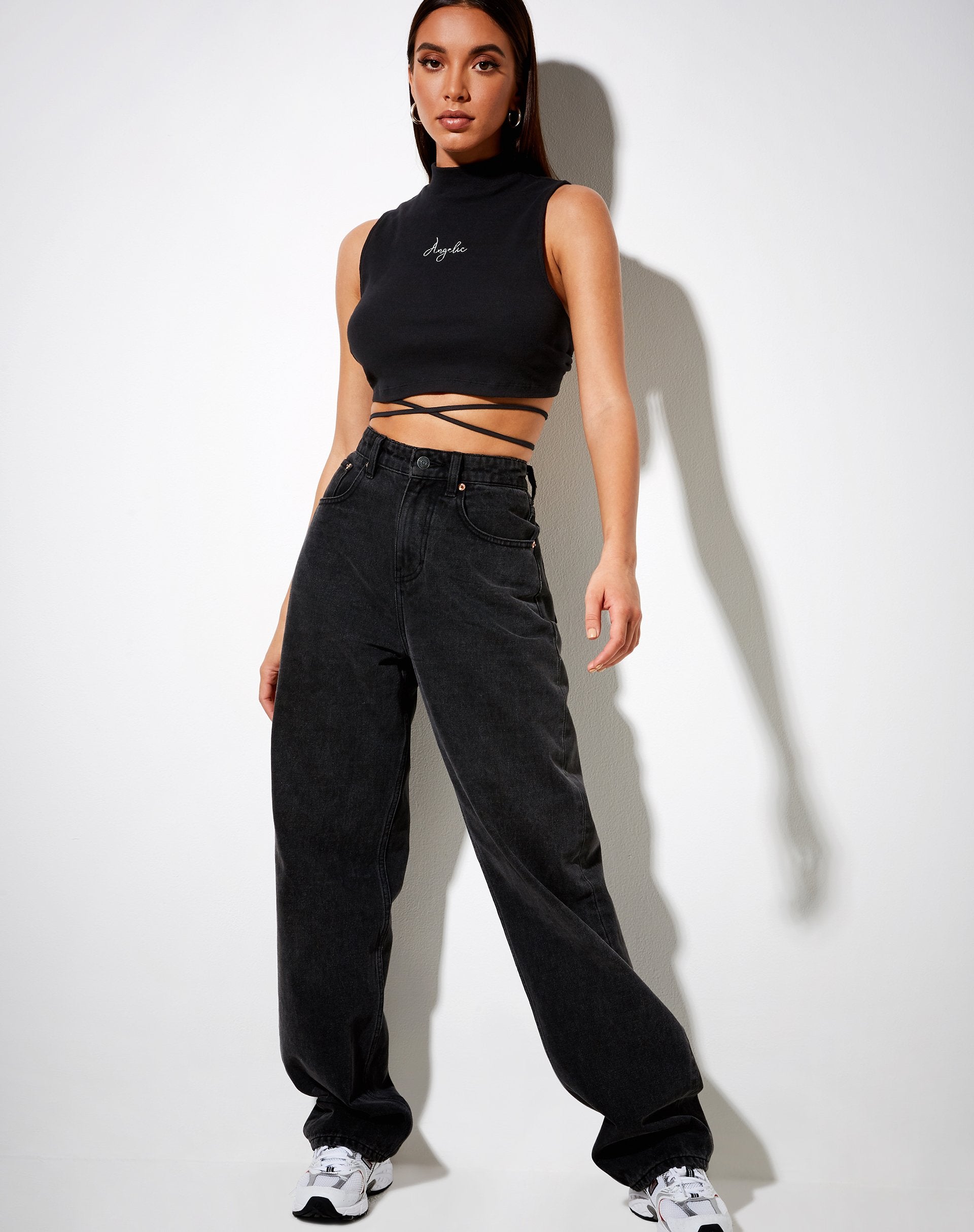 Immagine di Quera Crop Top in Rib Black Angelic Embro