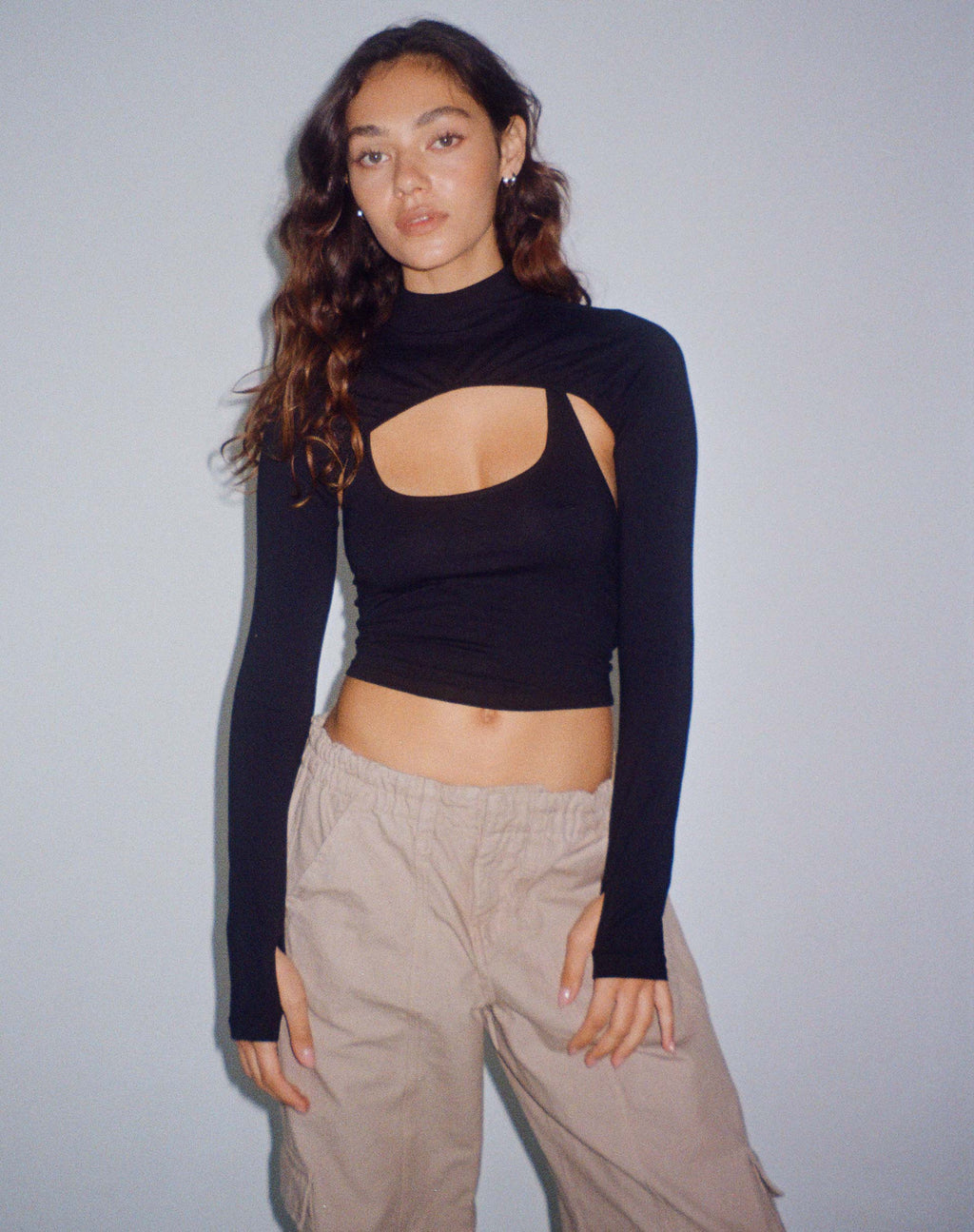 Crop top a maniche lunghe Raccet in nero
