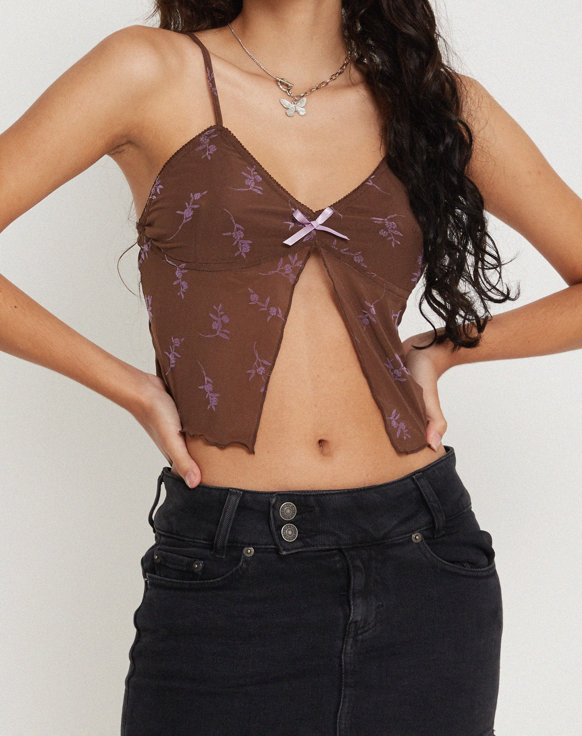 Immagine di Rama Cami Top in Flower Stem Flock Brown