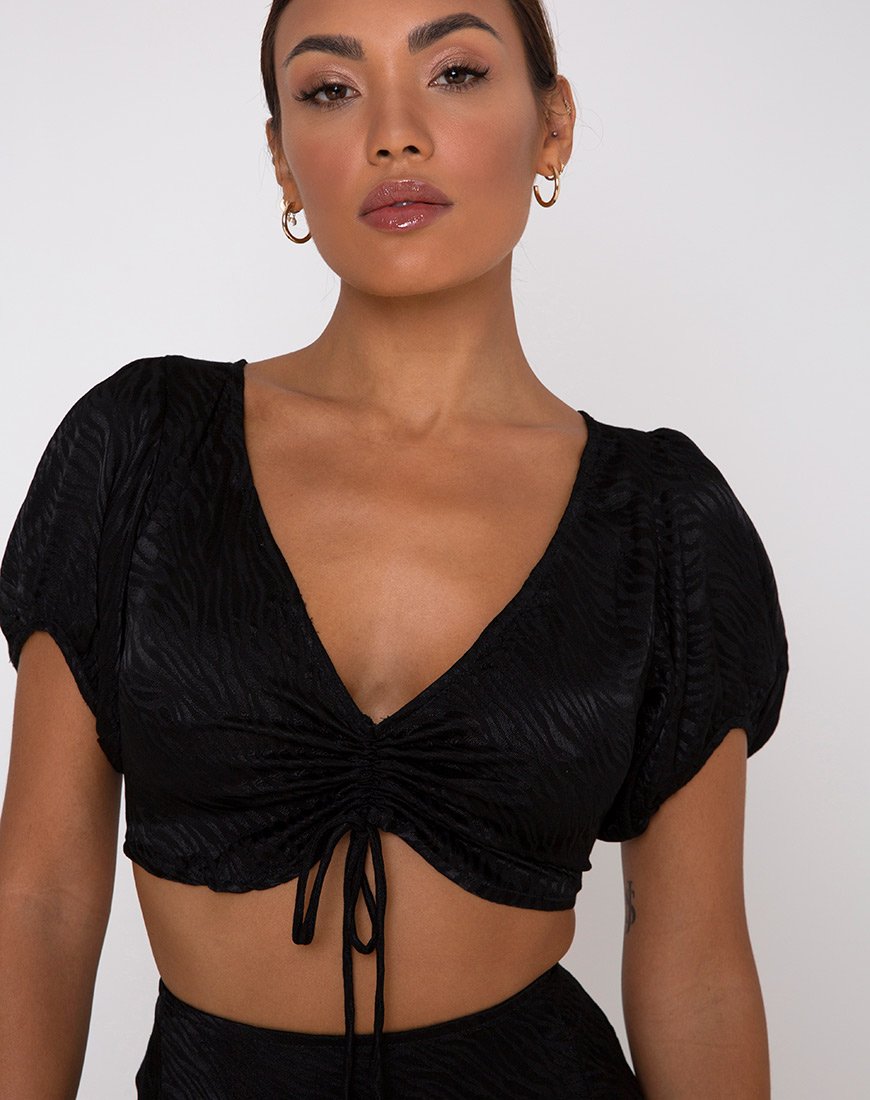 Raemzi Crop Top in satin zebrato nero