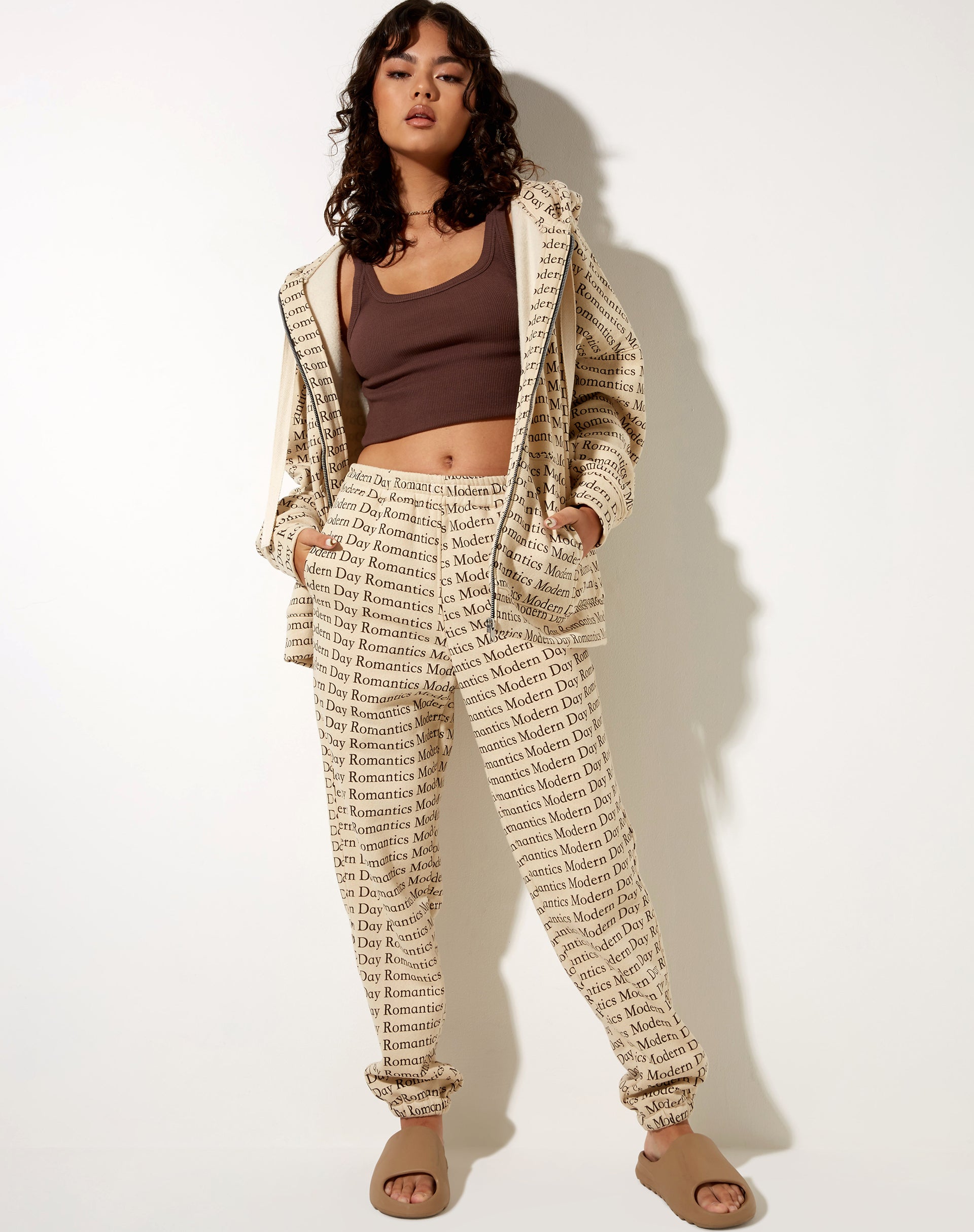 Immagine di Hollack Zip Hoody in Modern Day Romantics