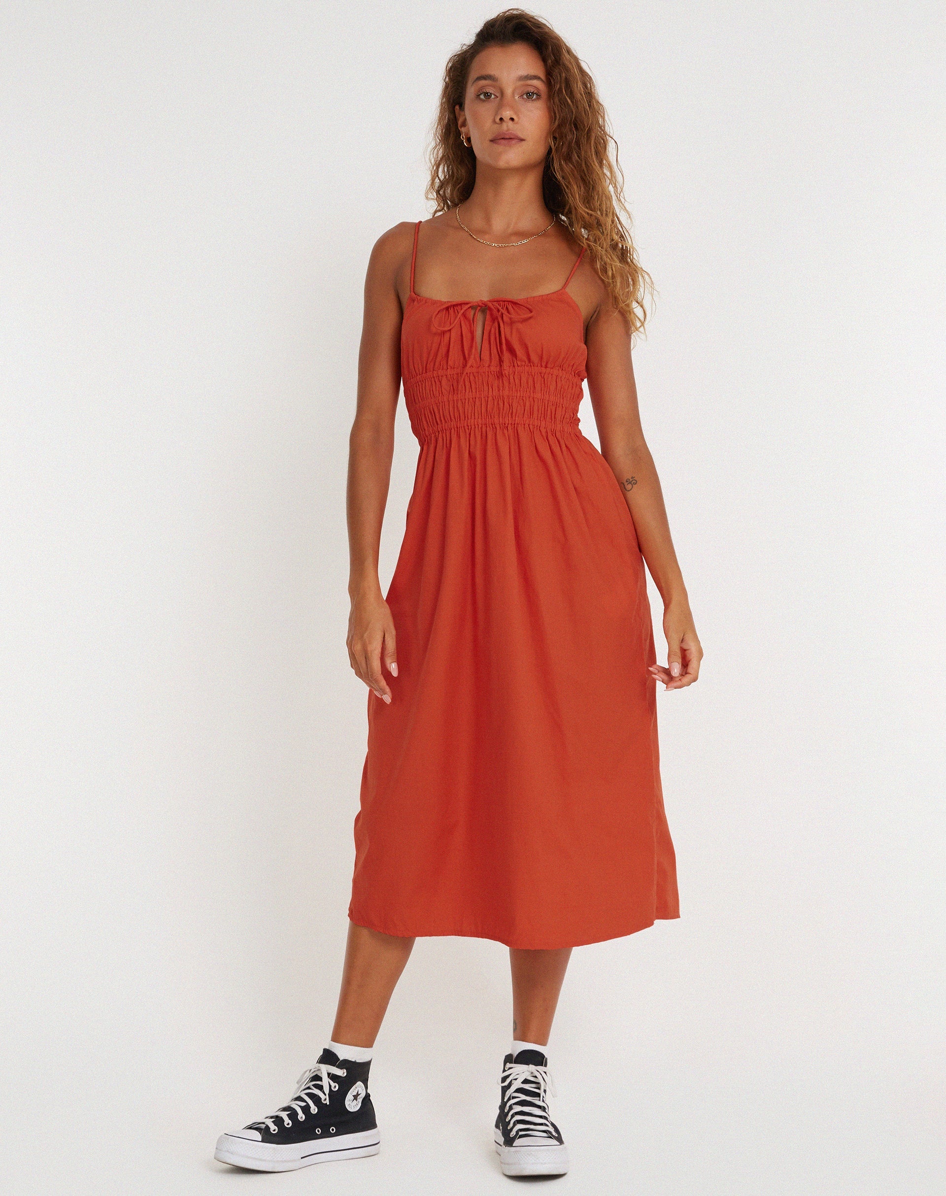 immagine di Jayko Midi Dress in arancione