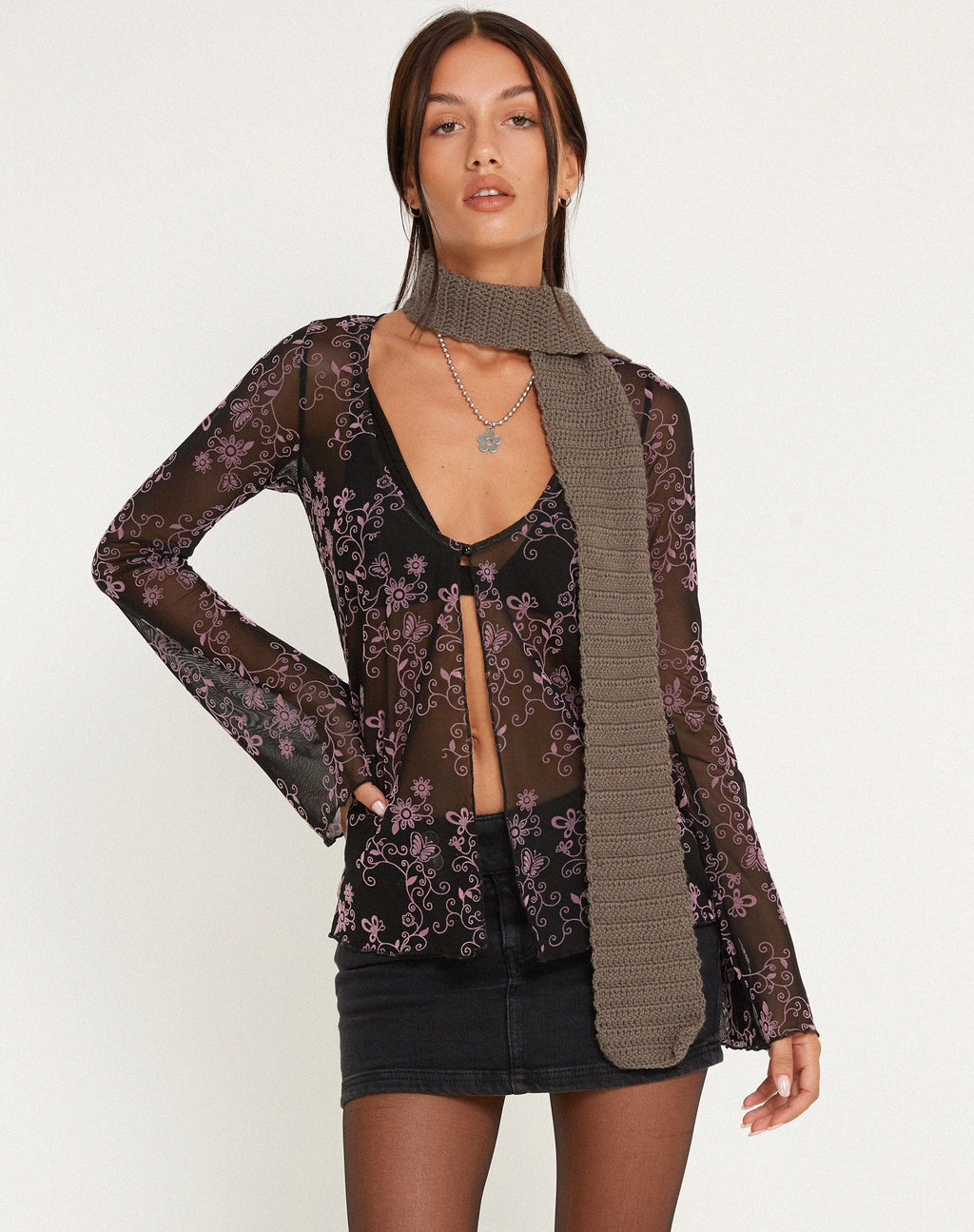 Leon Cardi in Farfalla Vine Flock nero e rosa