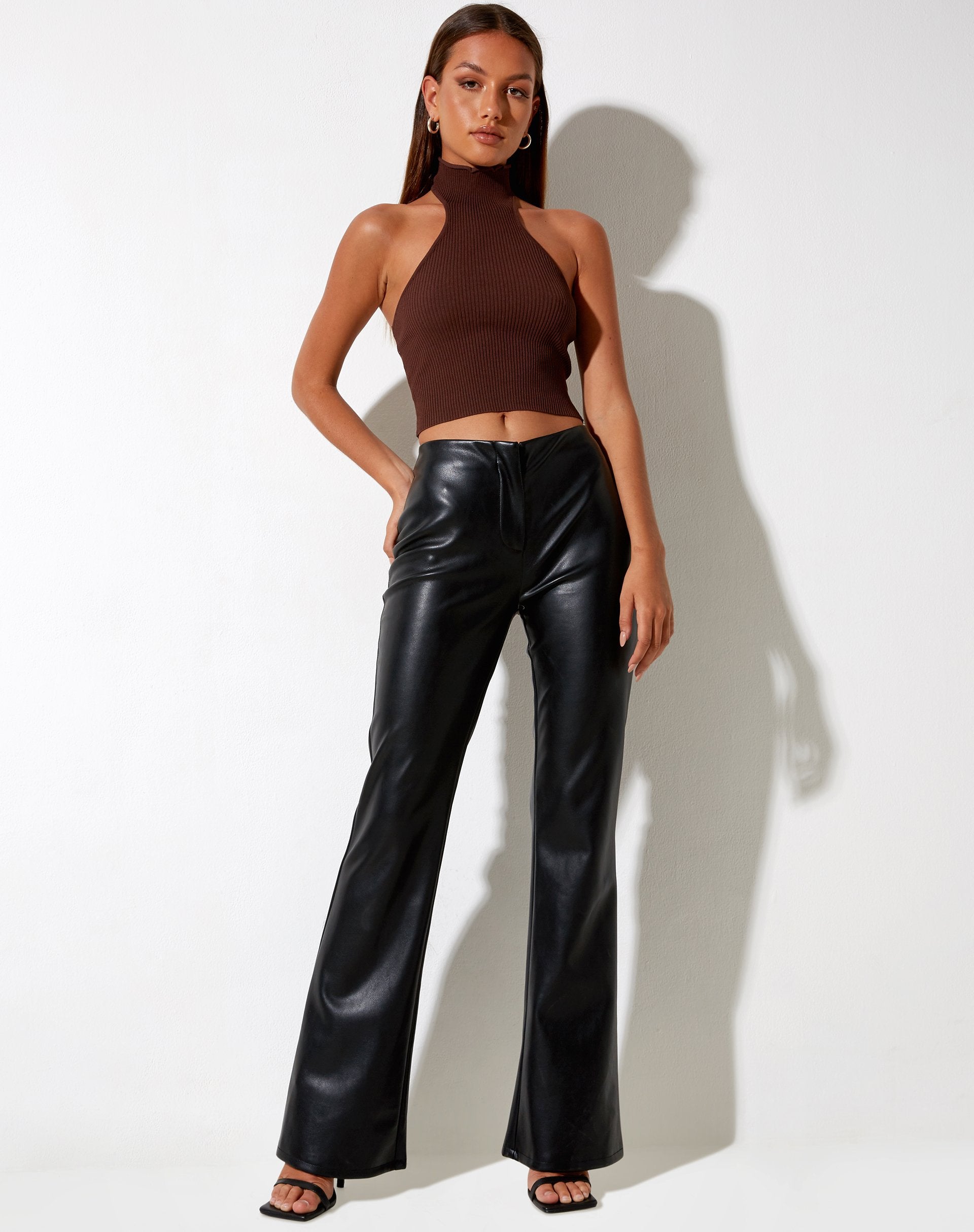 Immagine di Moila Crop Top in maglia cioccolato