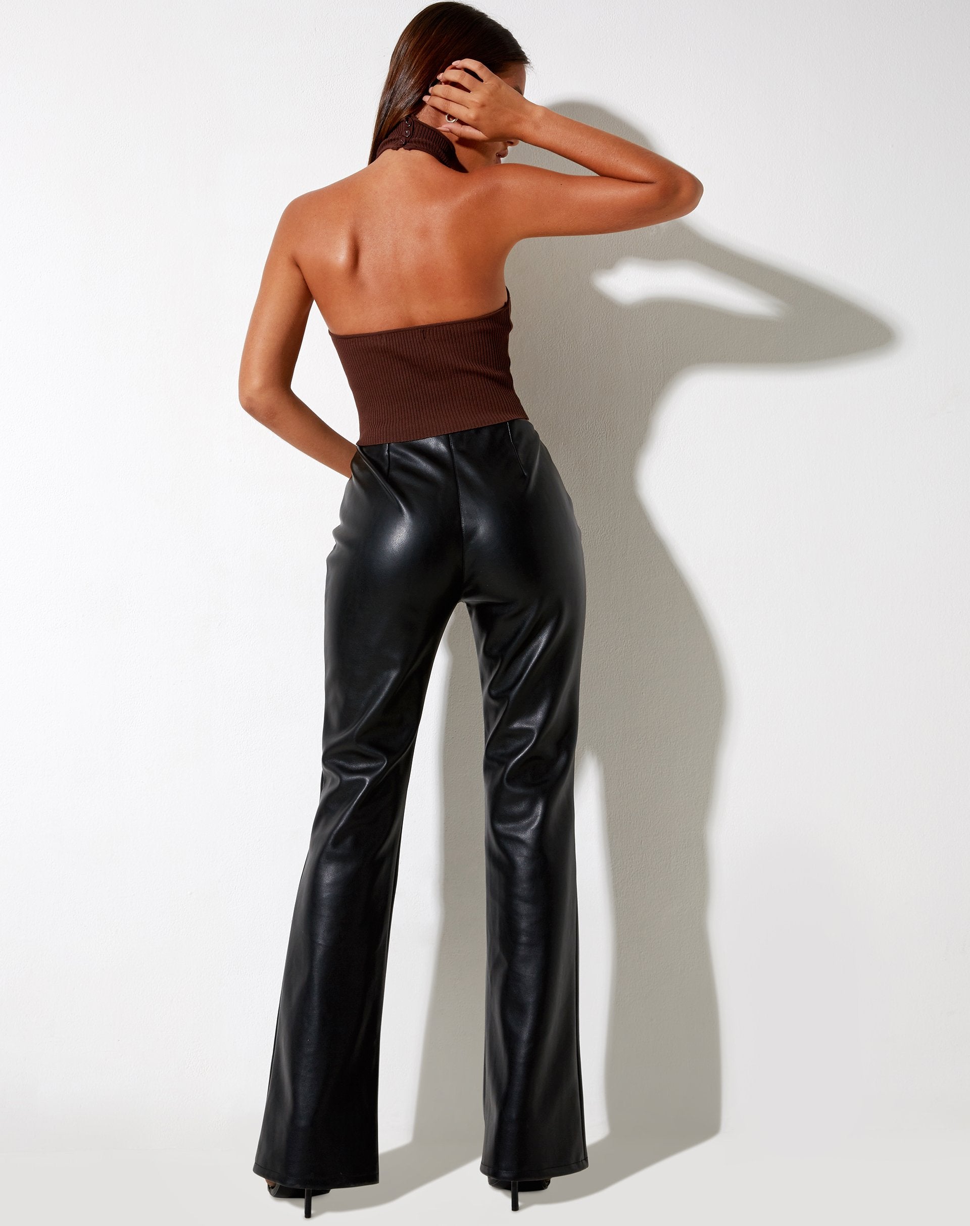 Immagine di Moila Crop Top in maglia cioccolato
