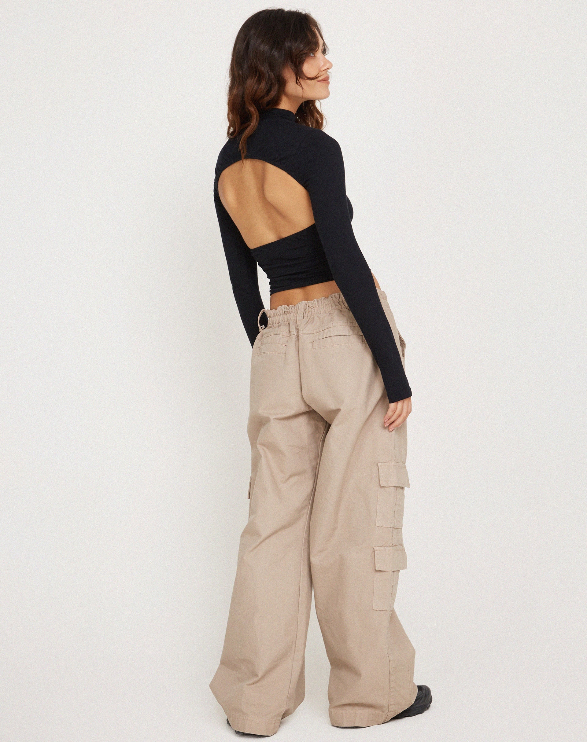 immagine di Raccet Crop Top a maniche lunghe in nero