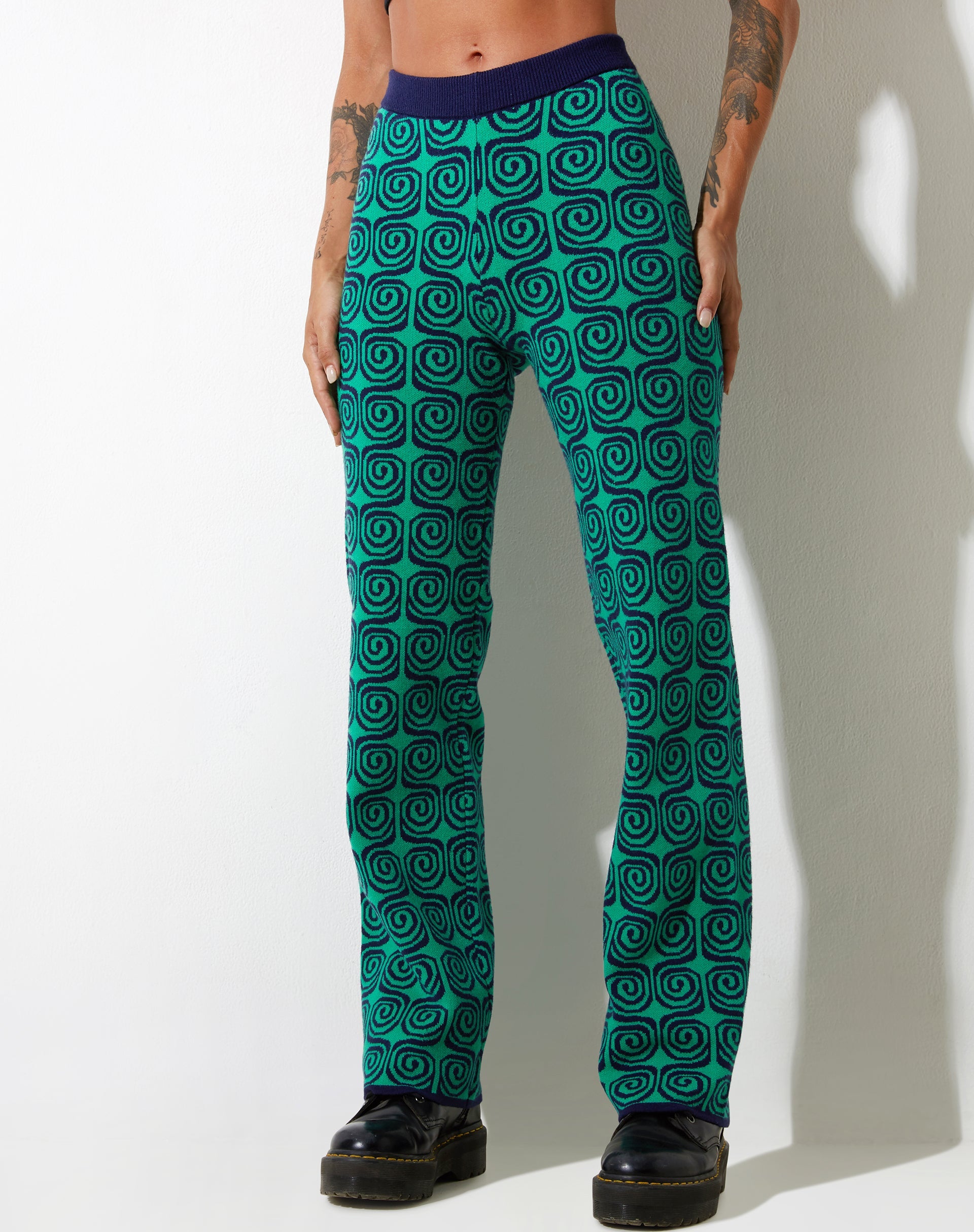 immagine dei pantaloni Sabila in verde e blu
