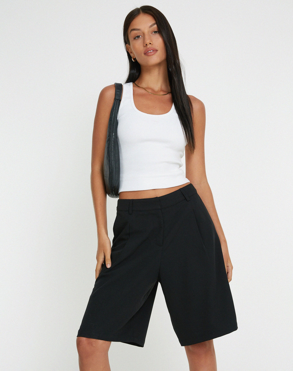 Pantaloncini Tabaru in nero sartoriale