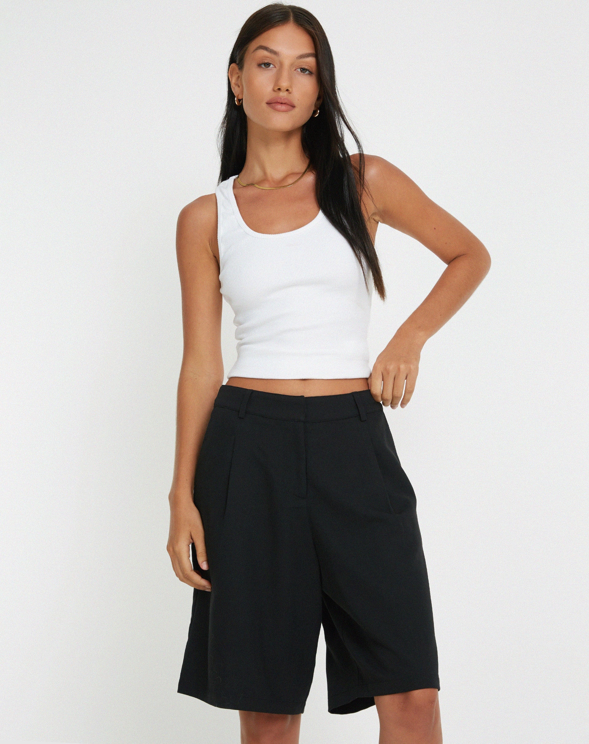 immagine di Tabaru Short in Tailoring Black