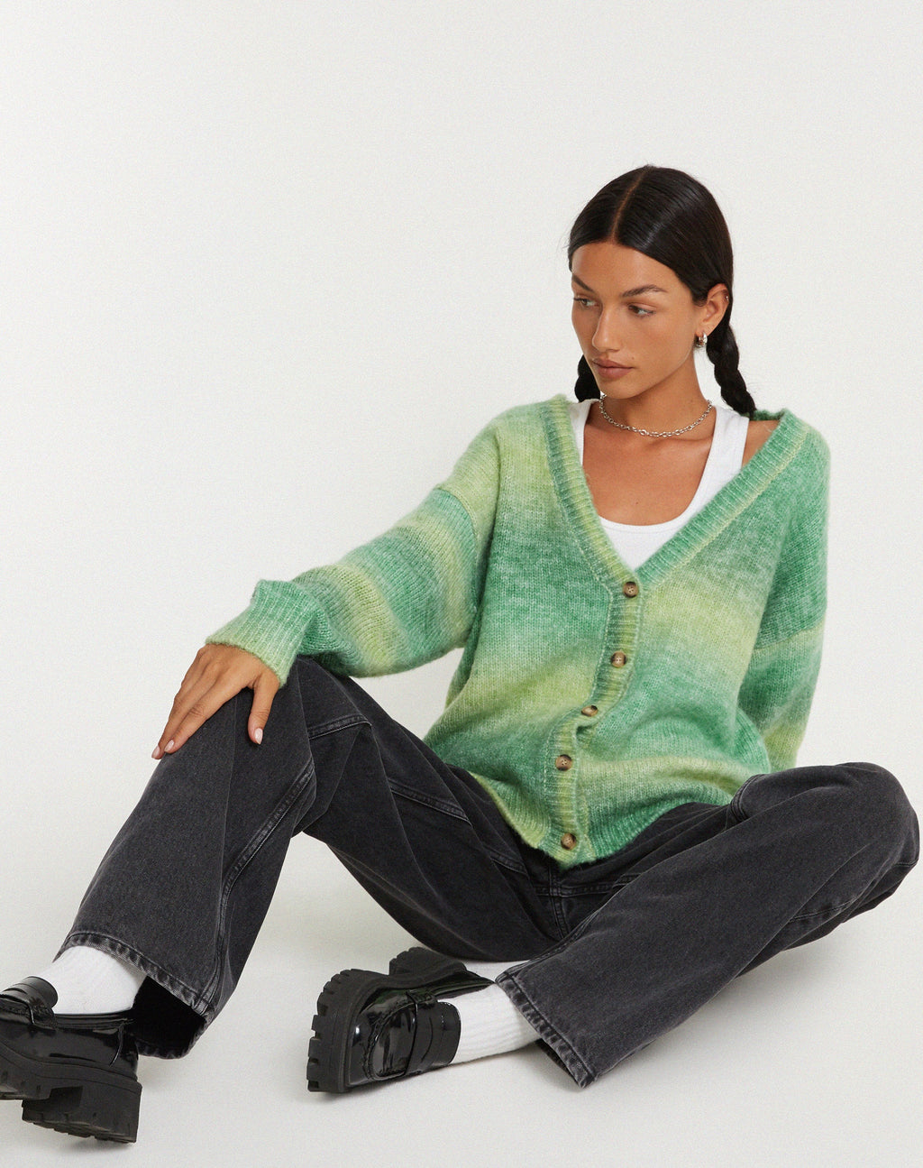 Uriela Cardi in lana verde