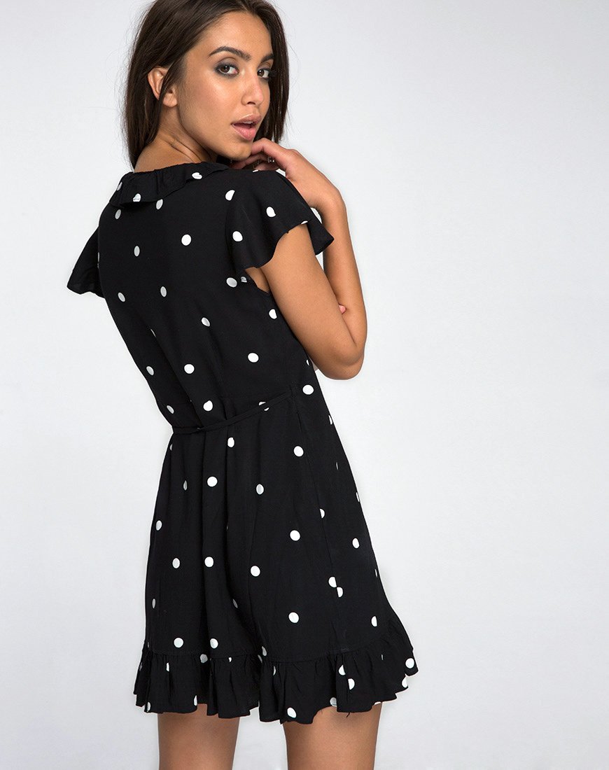 Immagine di Rica Skater Dress in bianco e nero Polkadot