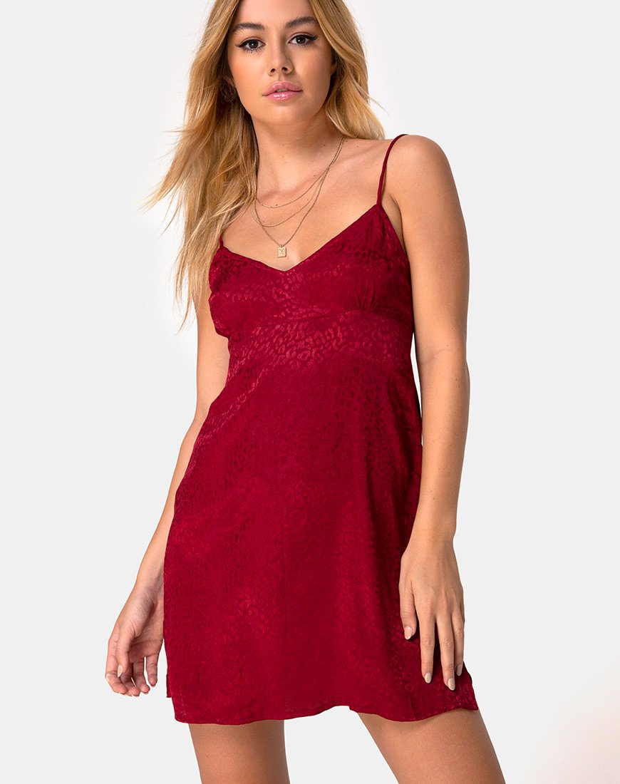Rilia Slip Dress in satin ghepardo lampone