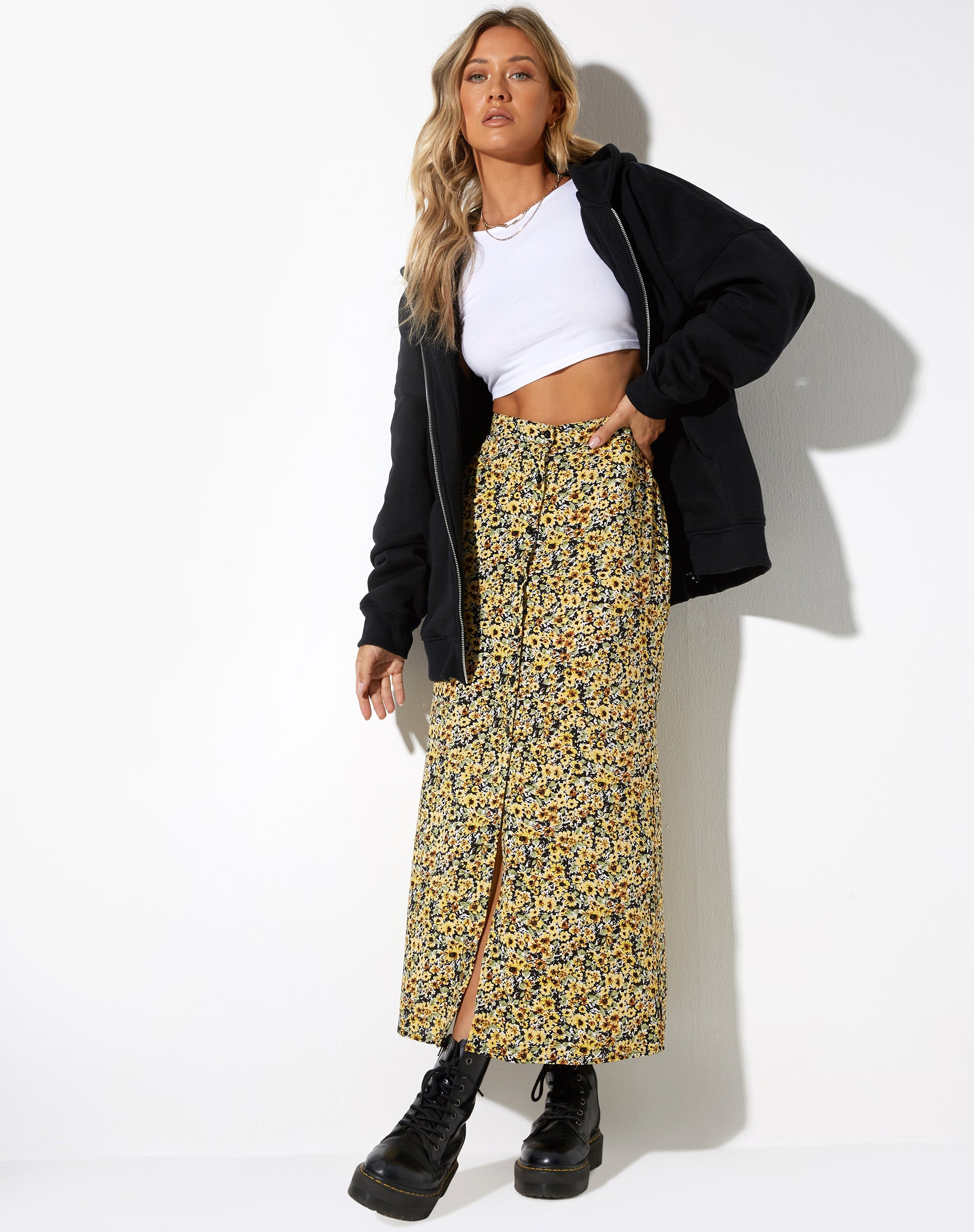 immagine di Rima Midi Skirt in Spring Ditsy Yellow