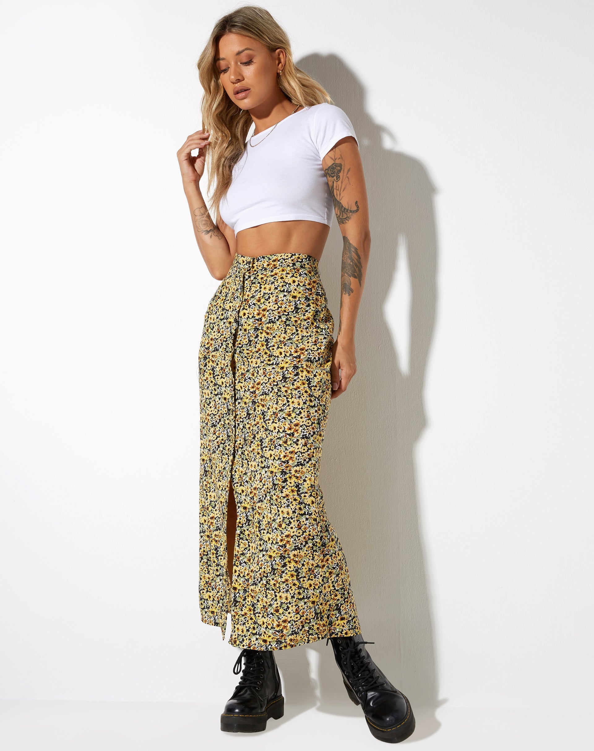 immagine di Rima Midi Skirt in Spring Ditsy Yellow