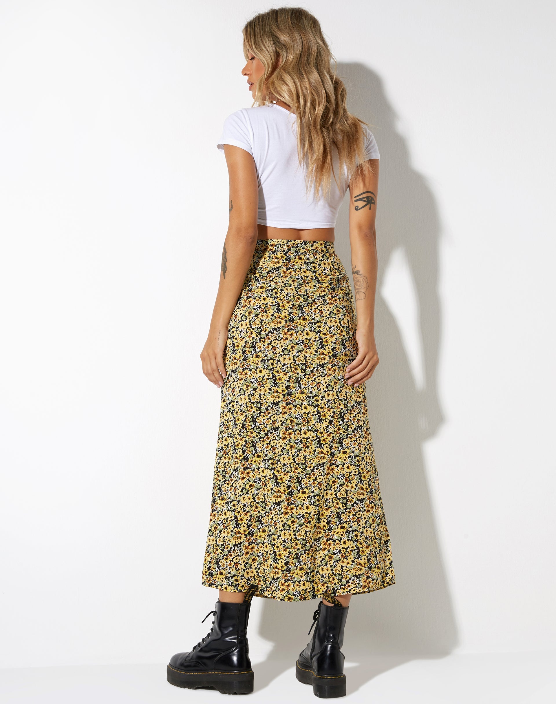 immagine di Rima Midi Skirt in Spring Ditsy Yellow