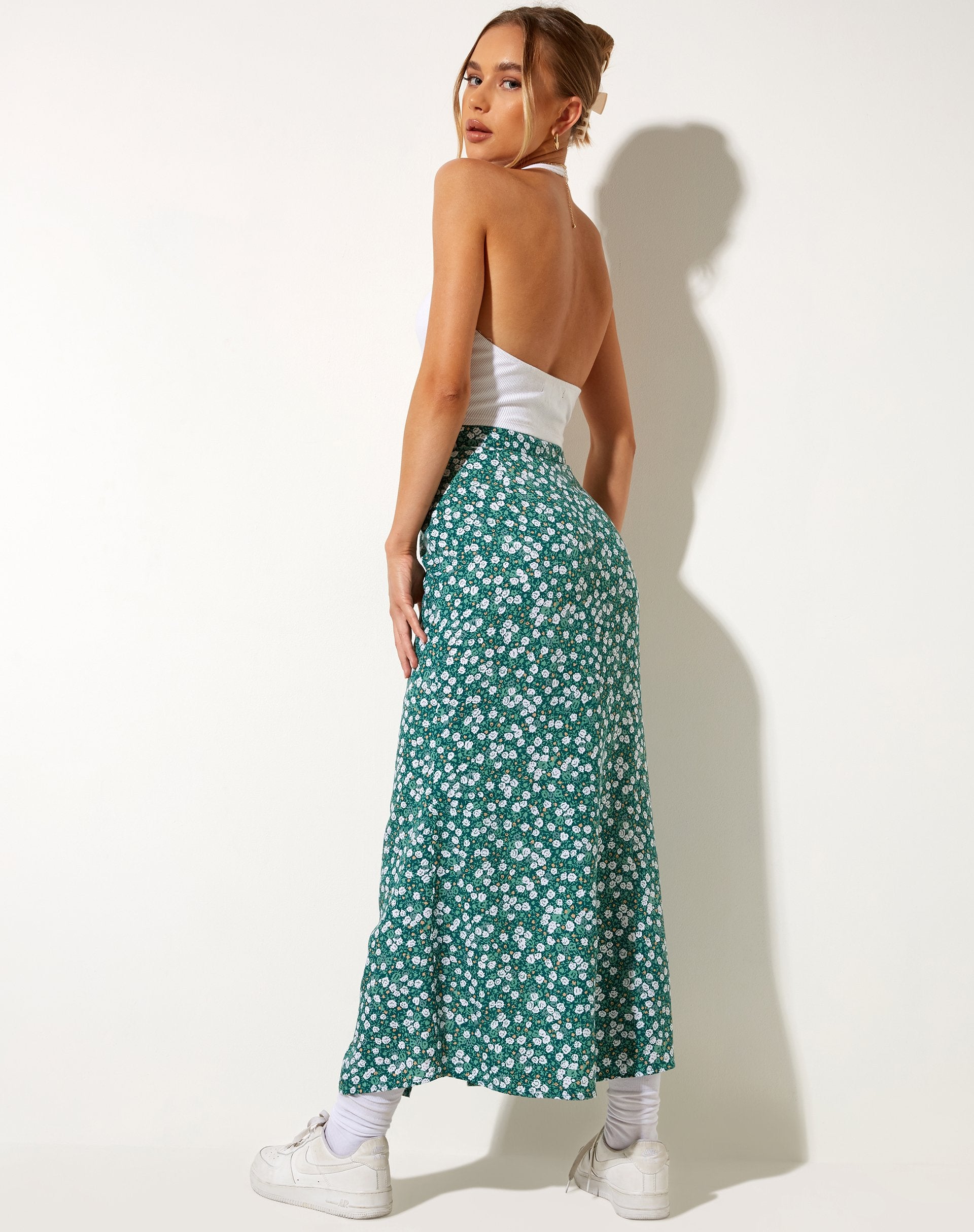 Immagine di Rima Midi Skirt in verde campo floreale