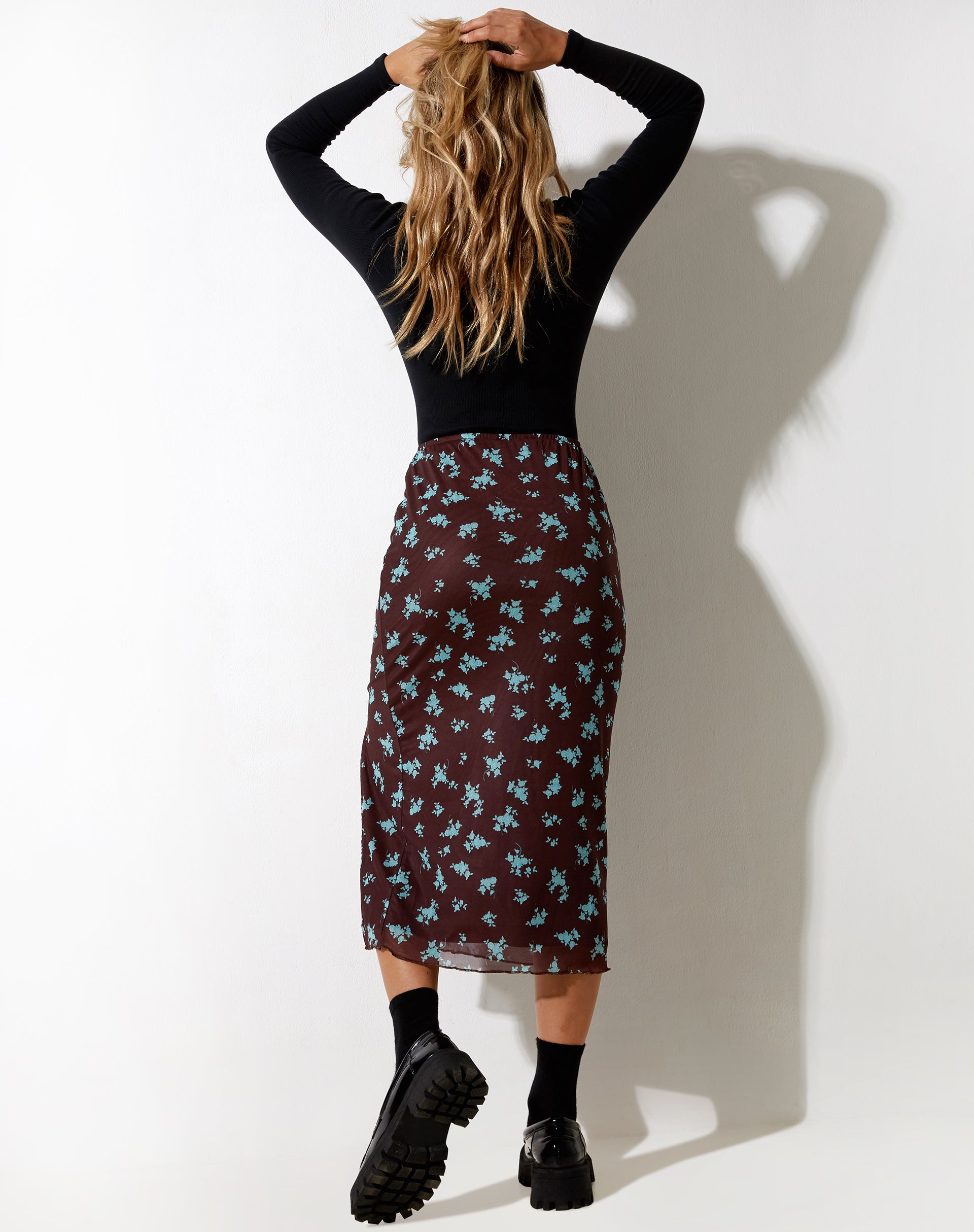 Immagine di Rindai Midi Skirt in Femme Floral Blu e Marrone