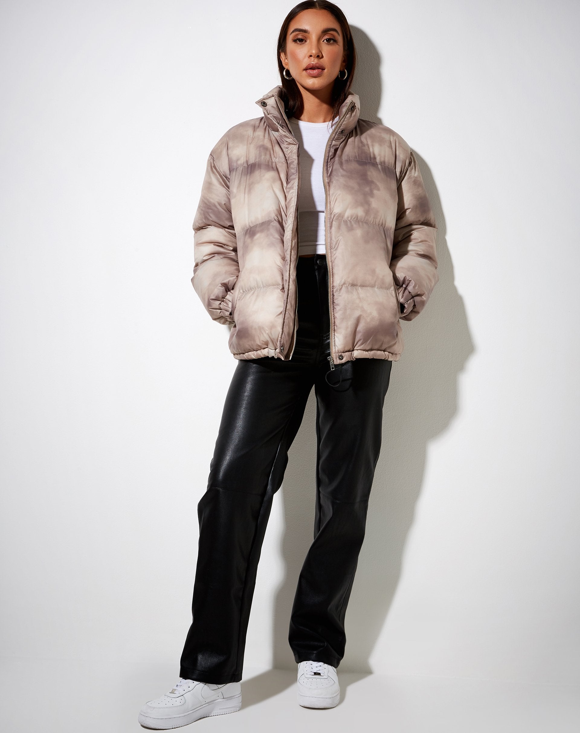 Immagine di Rofer Puffer Jacket in Beige Smoke