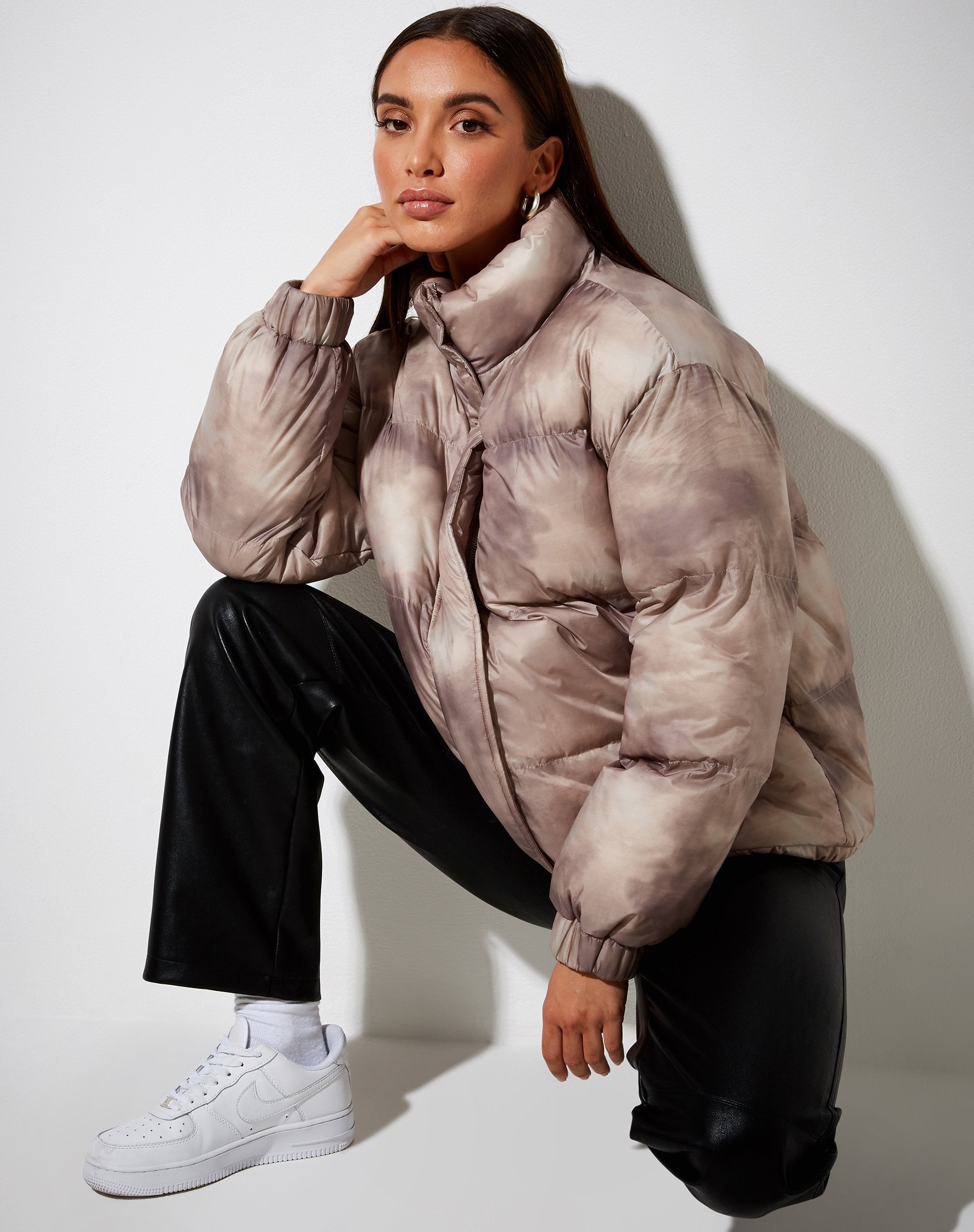 Immagine di Rofer Puffer Jacket in Beige Smoke