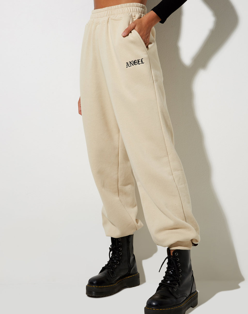 Roider Jogger in pietra con ricamo "Angel