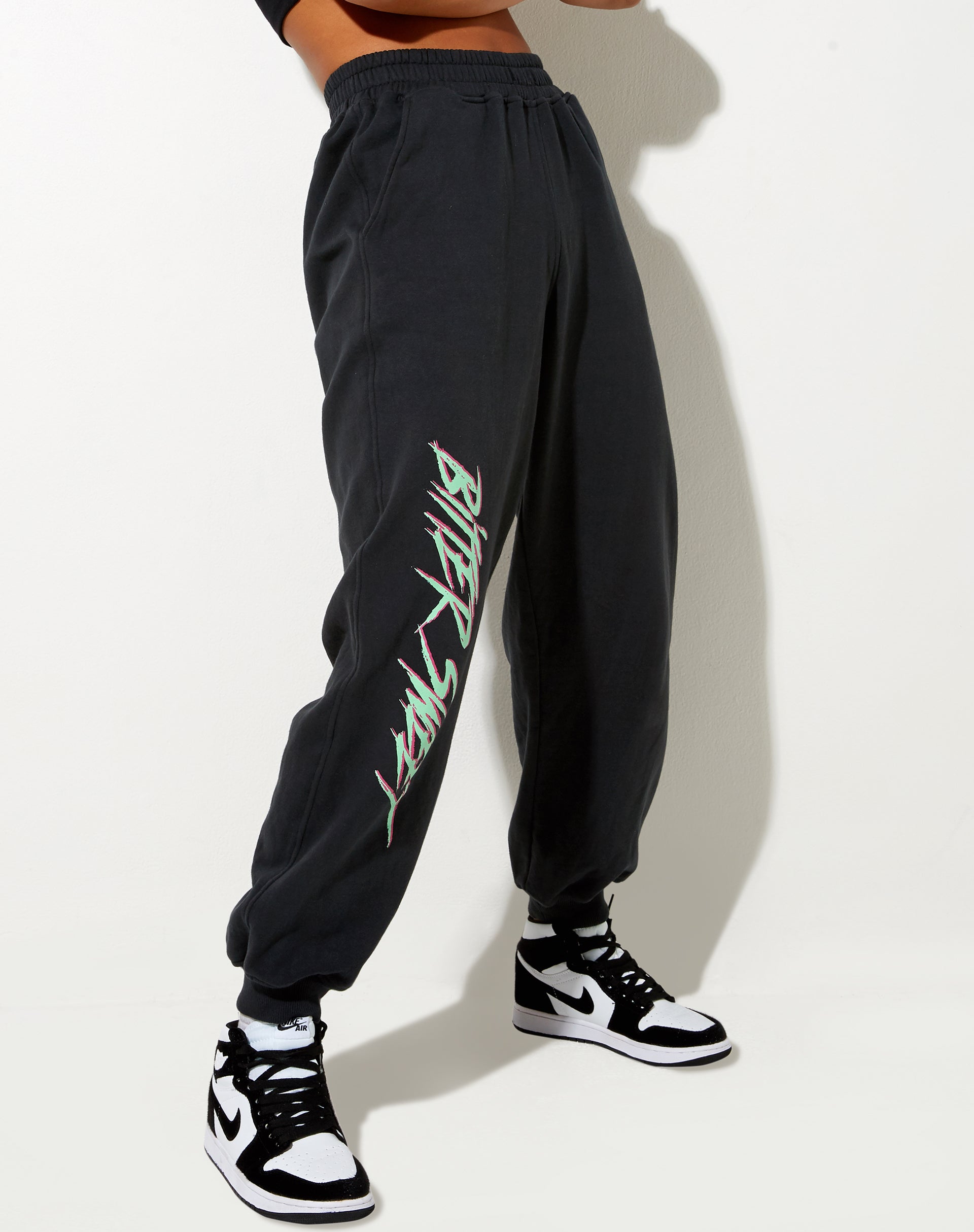 Immagine di Roider Jogger in nero vintage Bittersweet