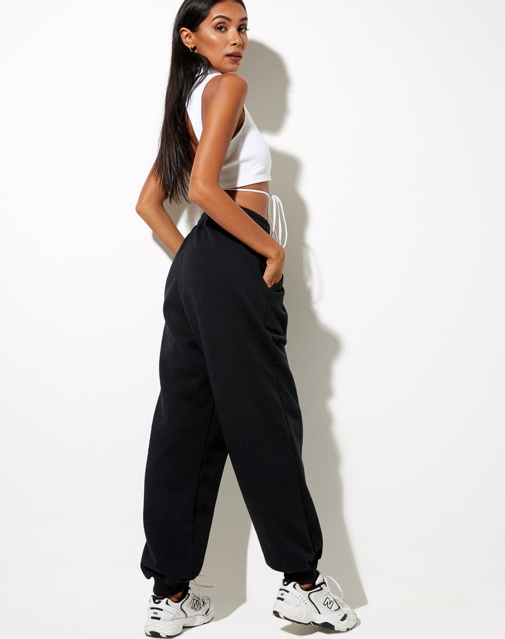 Roider Jogger in Nero Fungo Rosso Embro
