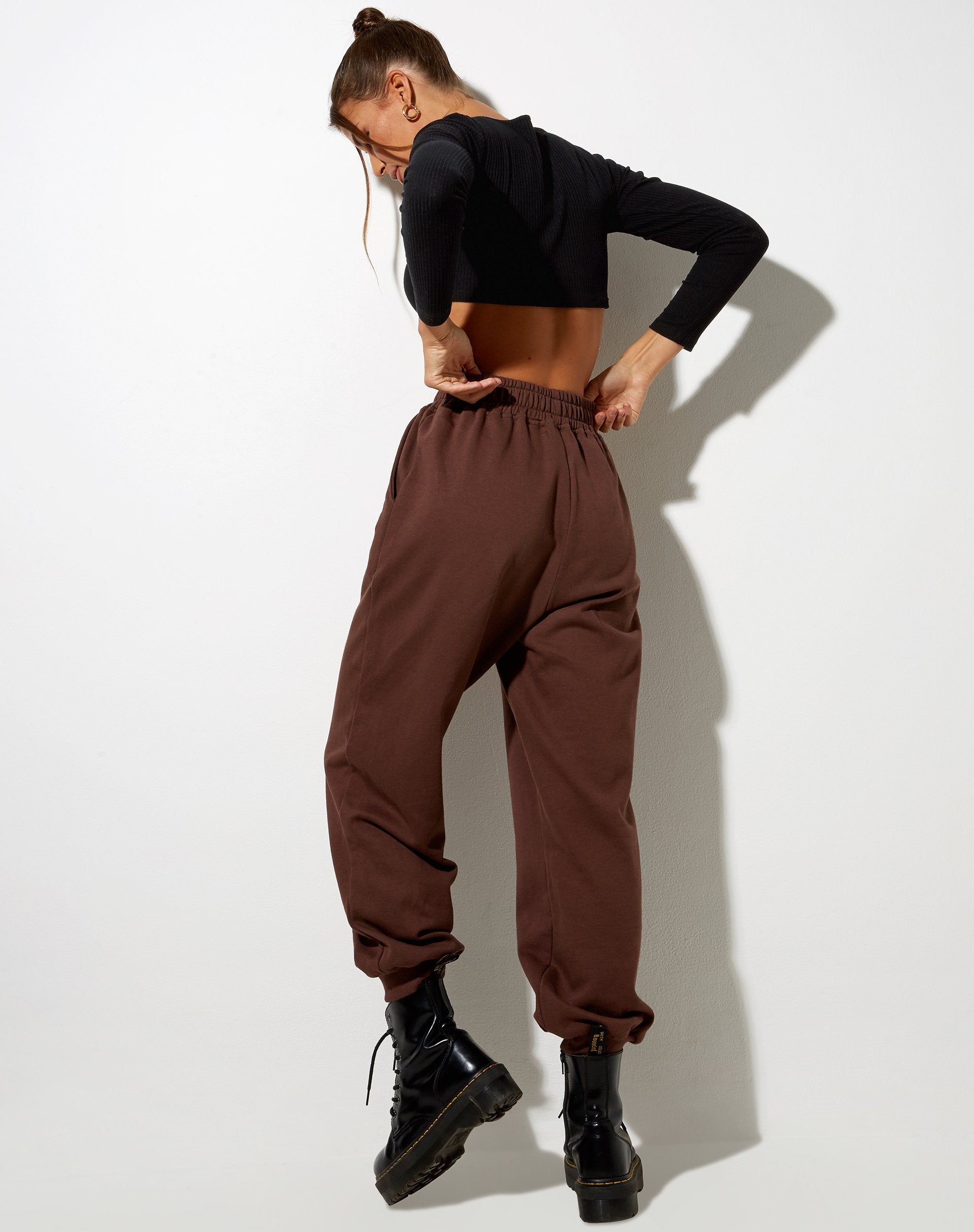 Immagine di Roider Jogger in mogano profondo Cowgirl Gold Embro