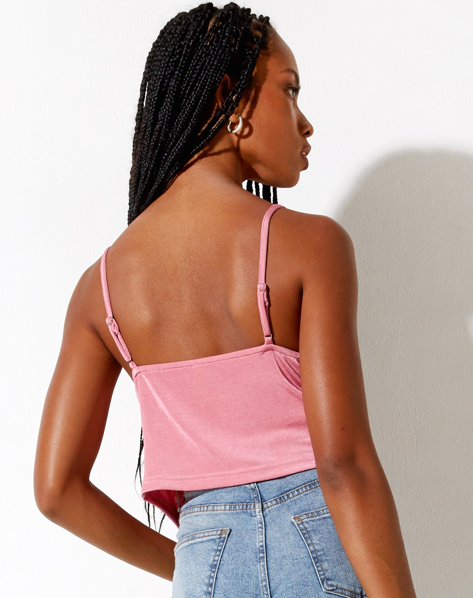 Immagine di Rumak Cami Top in crepe rosa caldo
