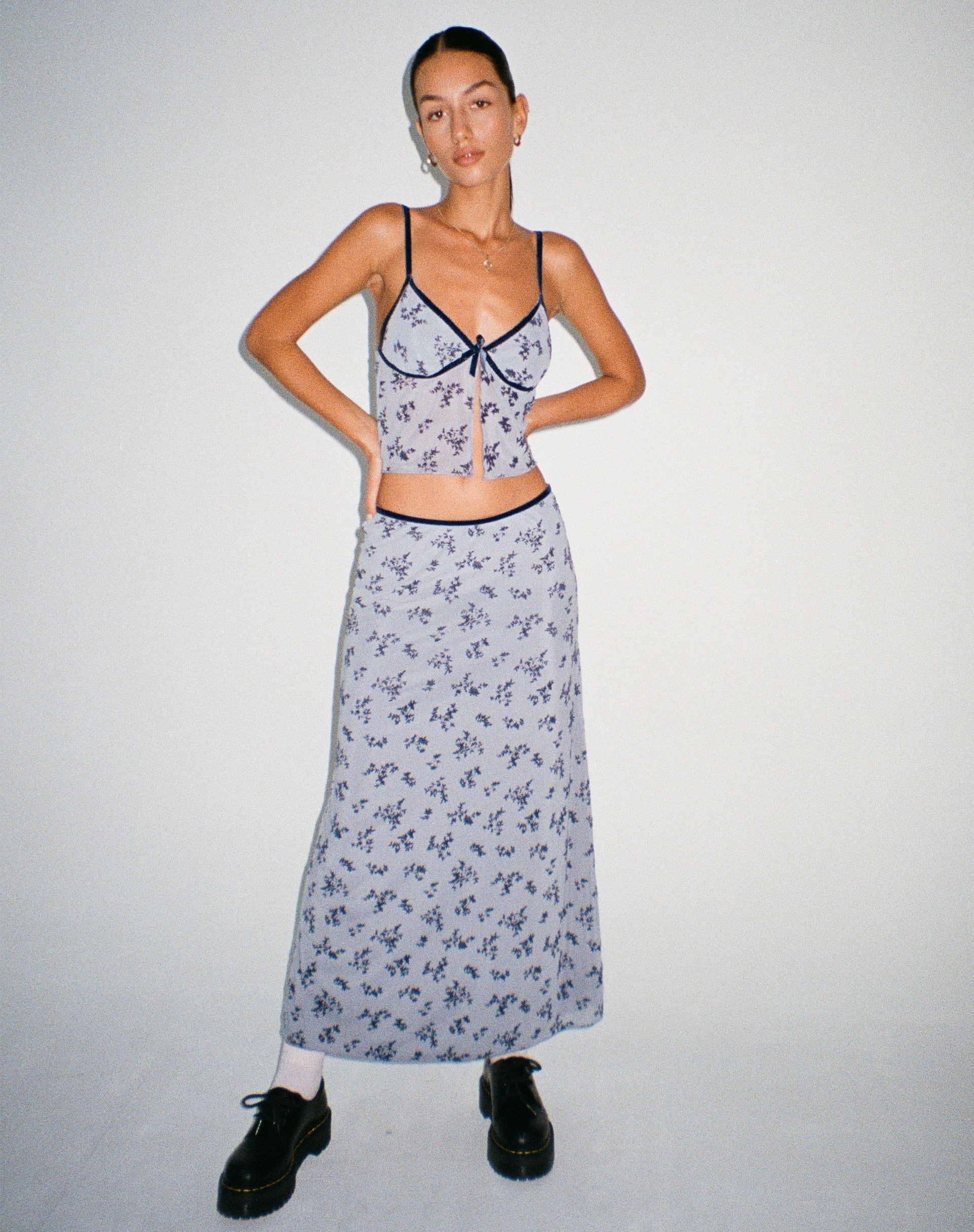 immagine di Rinzi Maxi Gonna in Azzurro Nero Flock Botanista