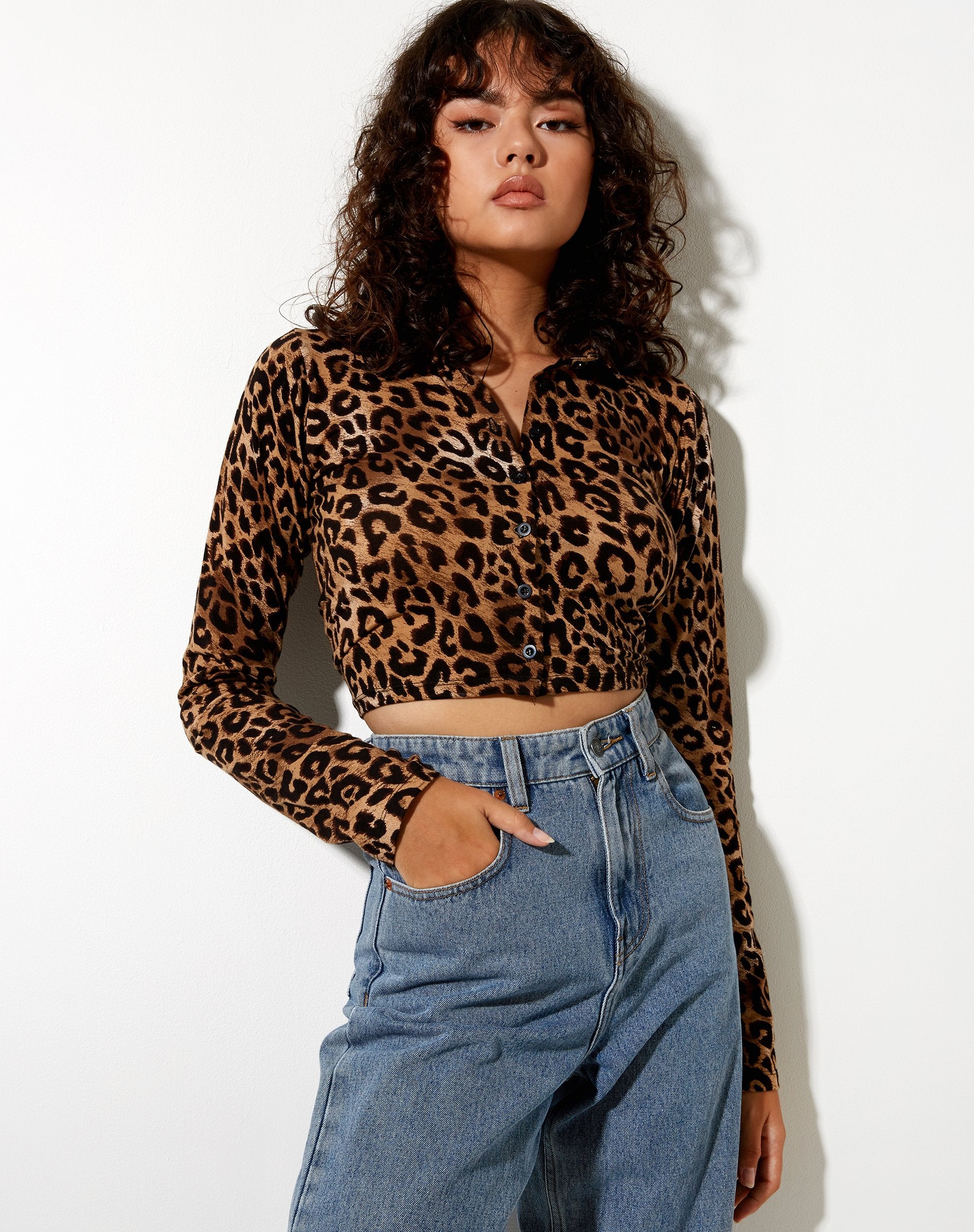 Immagine di Ryals Crop Top in Night Leopard Brown