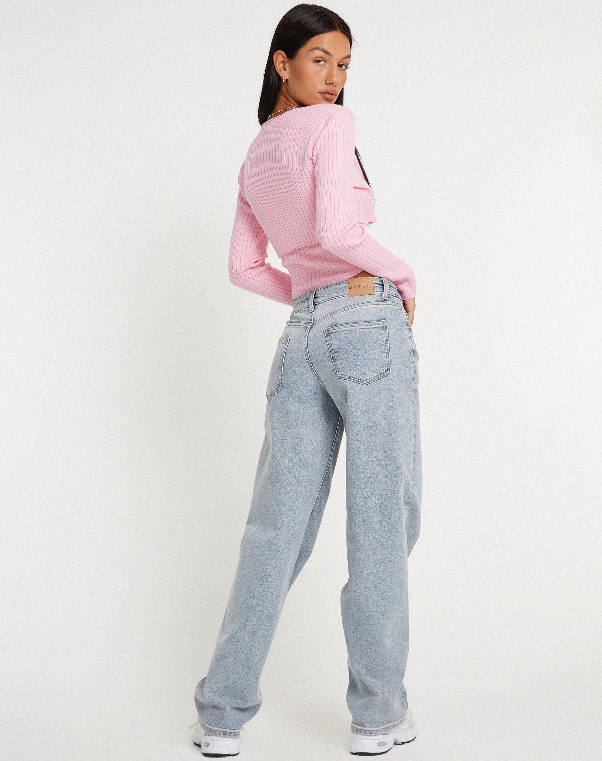 immagine di Sabai Button Up Cardi in rosa