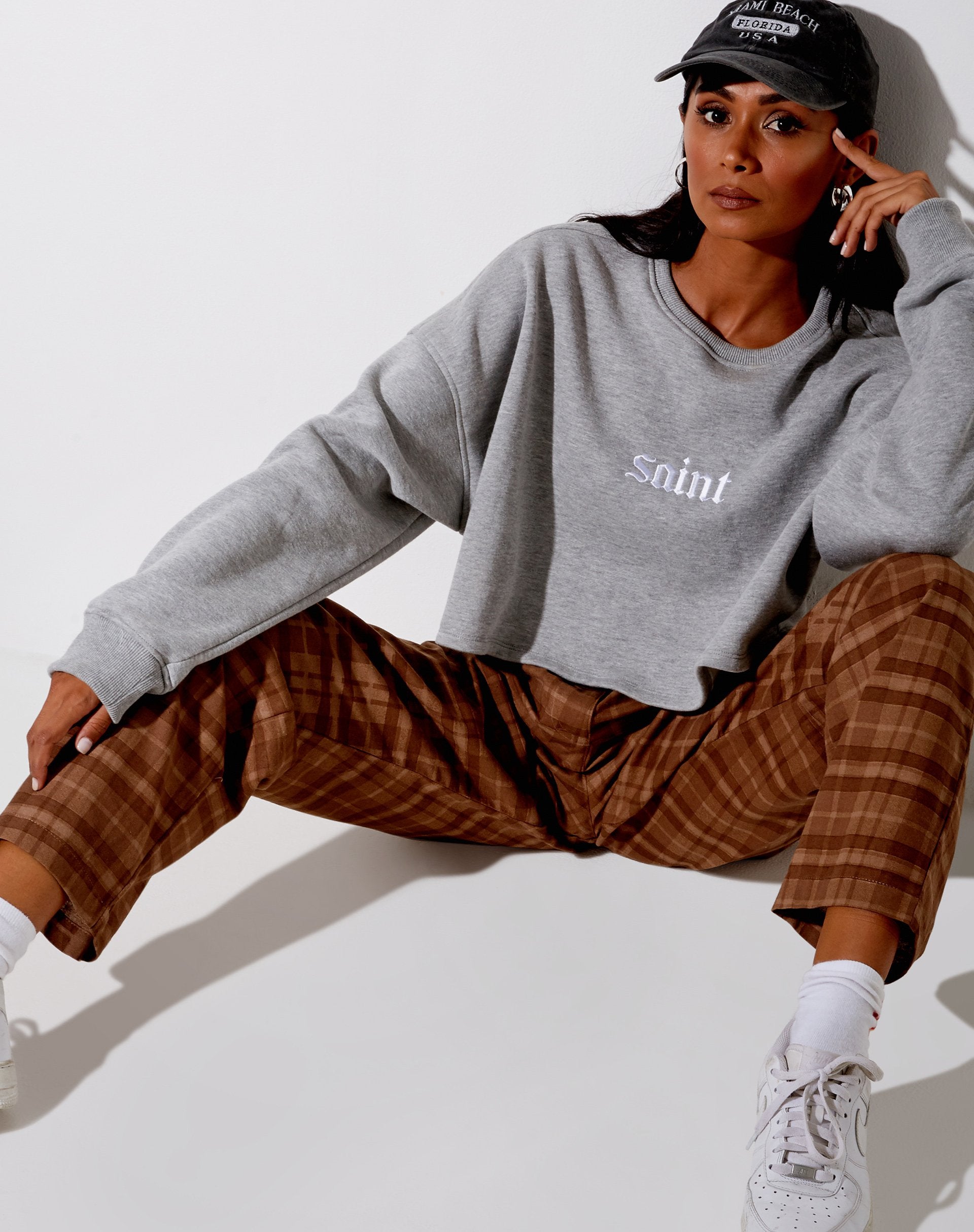 Immagine dei pantaloni Sakila in marrone check
