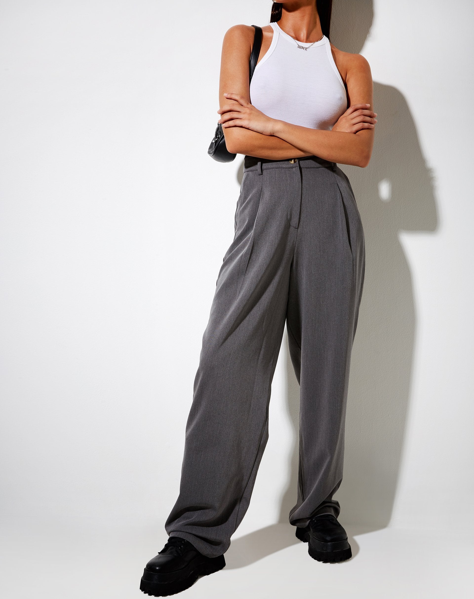 Immagine del pantalone Sakila in Charcoal sartoriale