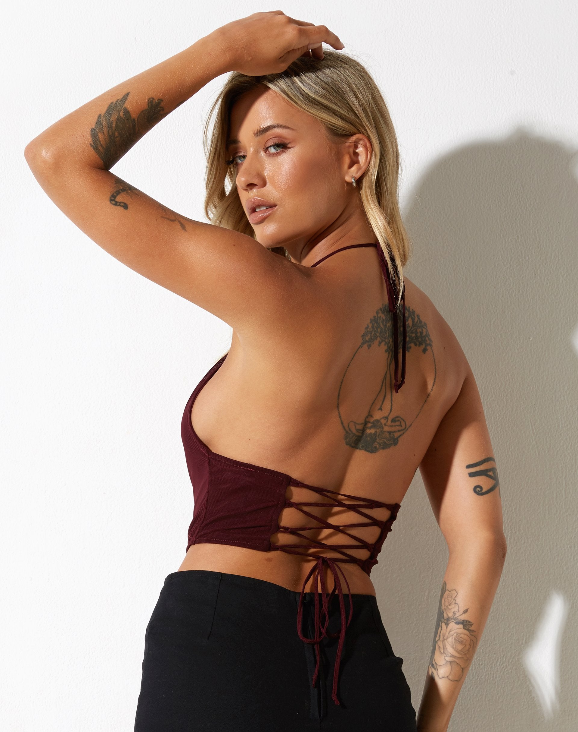 immagine di Salet Crop Top in maglia marrone