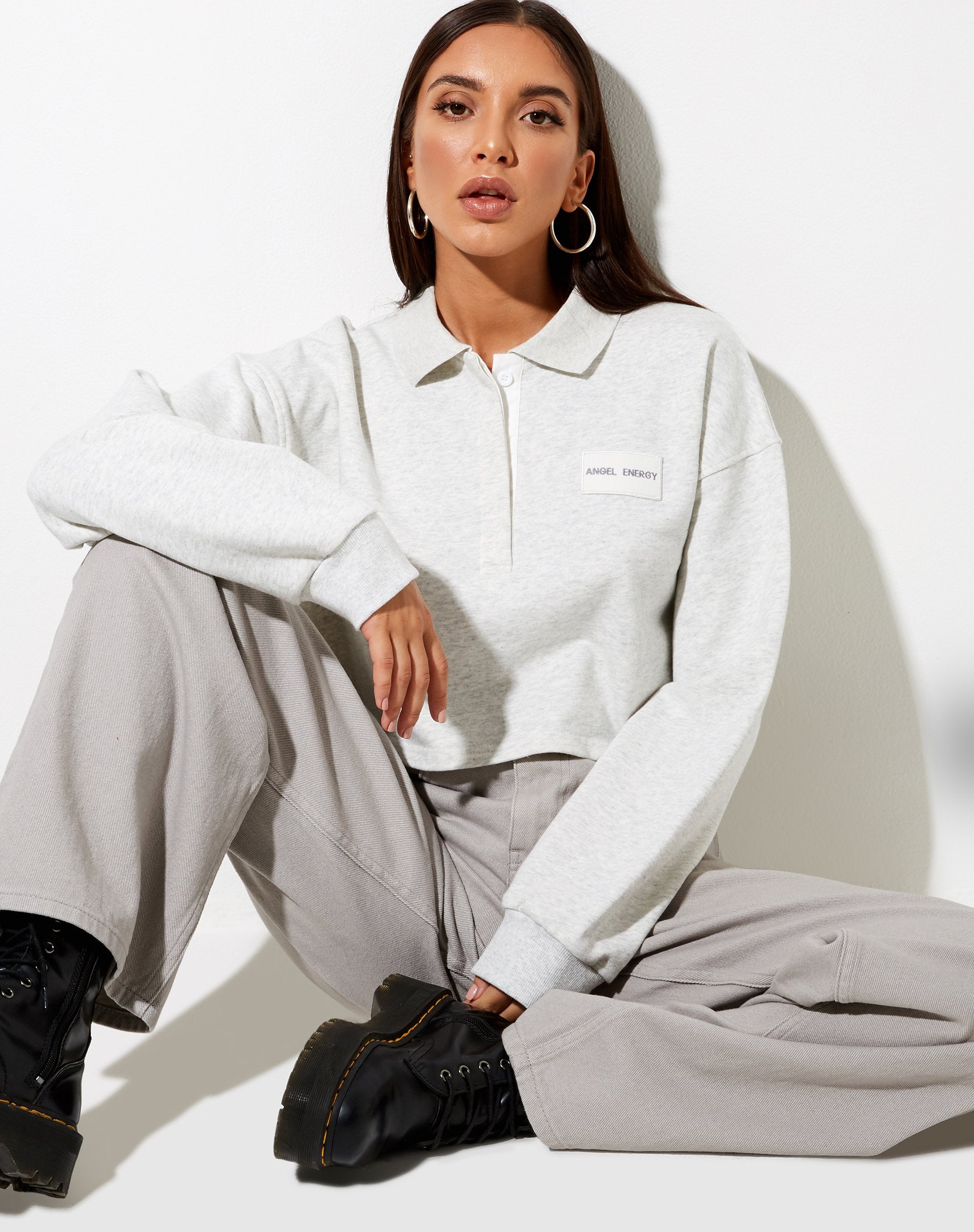 Immagine di Saria Crop Top in Grey Wash Angel Energy Label