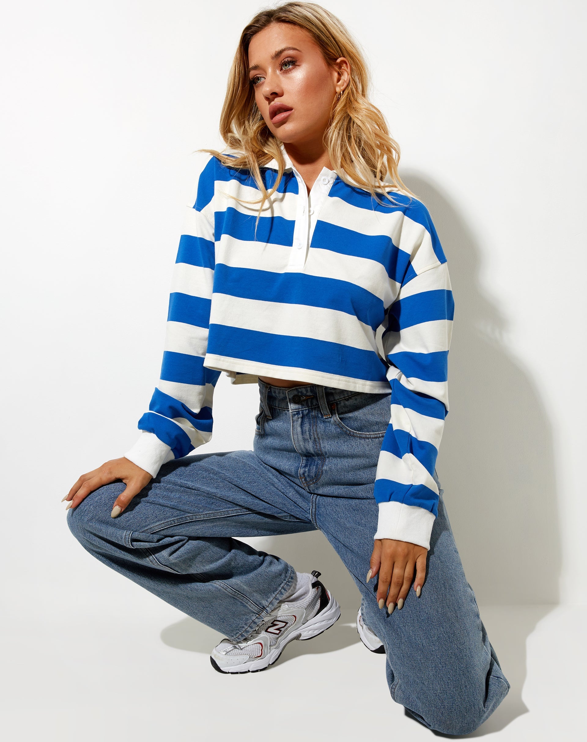 Immagine di Sarin Polo Top a righe avorio e blu