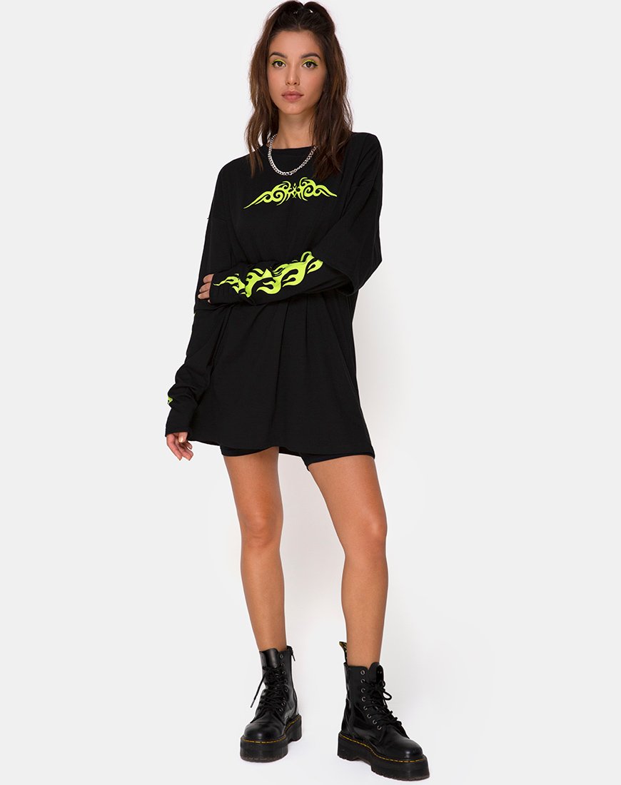 Immagine di Sashie Jumper Dress in nero con tribale verde