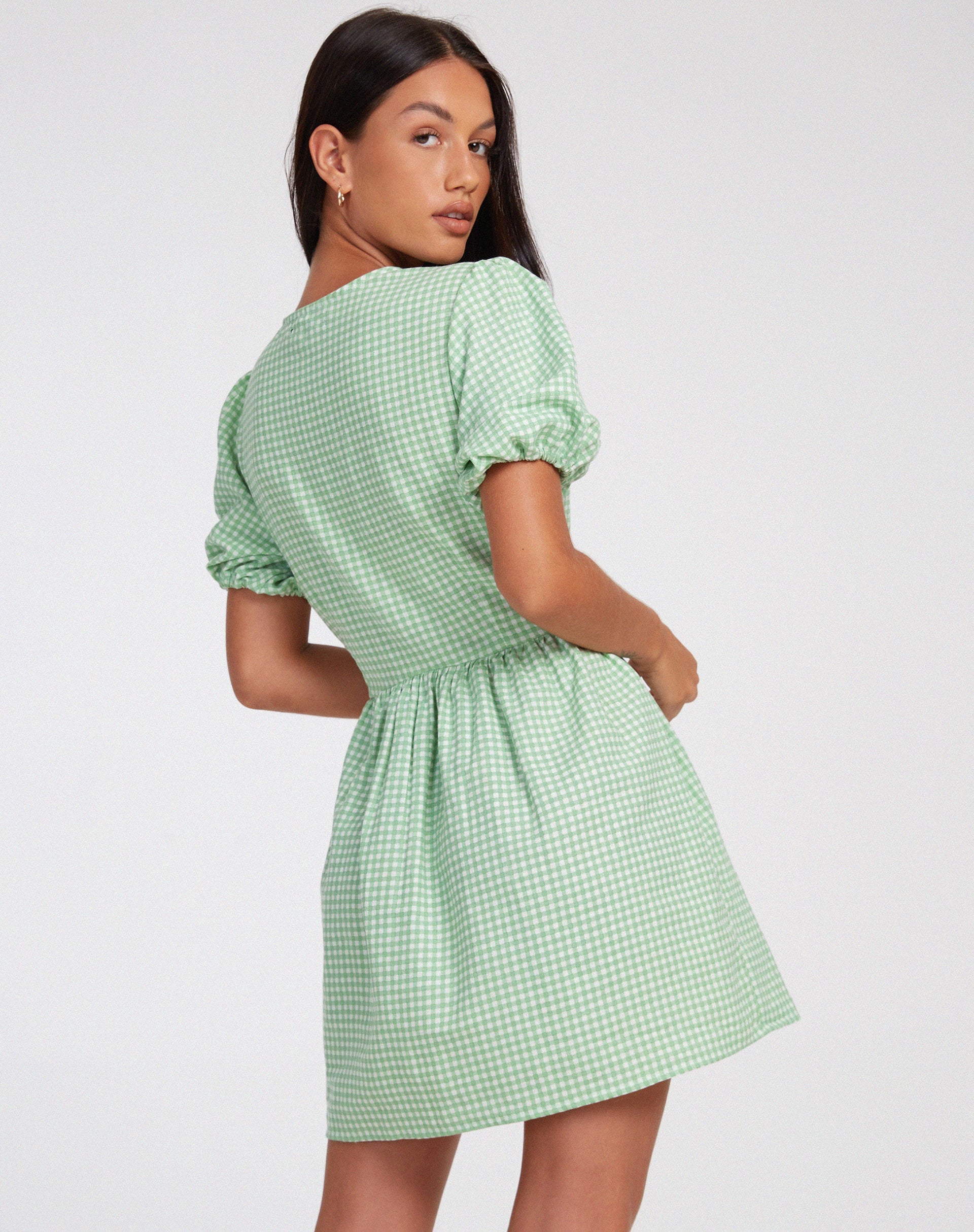immagine di Sashio Mini Dress in Mini Gingham Verde