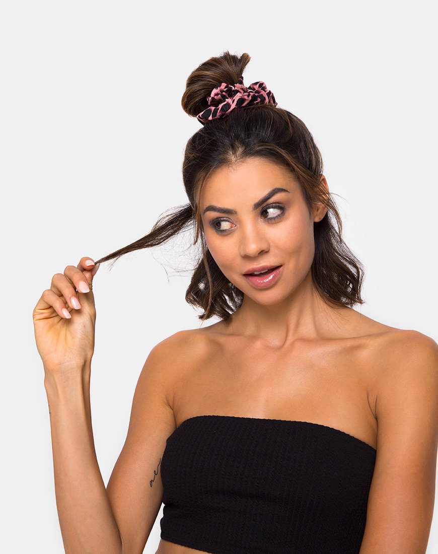Immagine di Scrunchie in rosa ghepardo