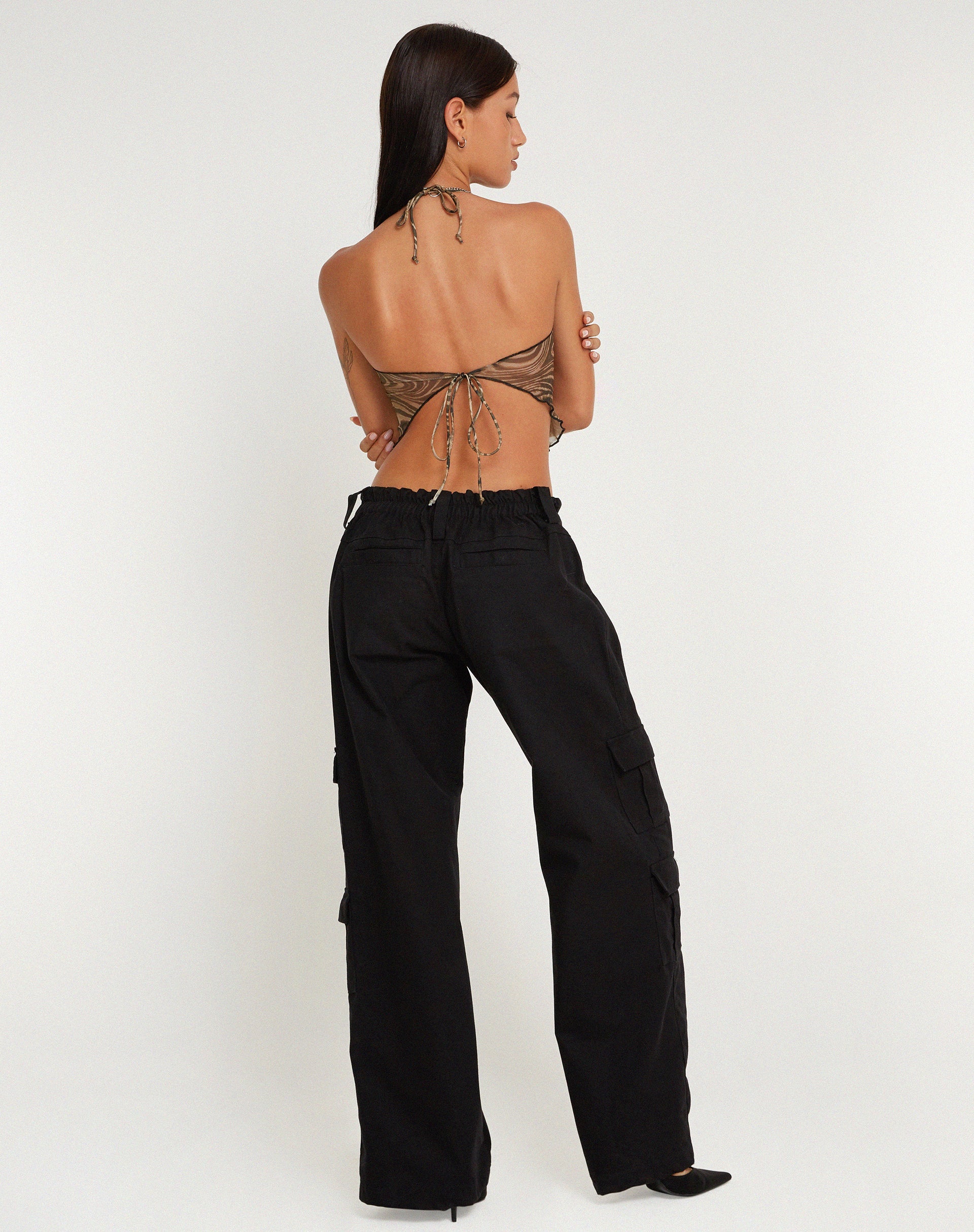 immagine di Shaman Halterneck Butterfly Top in marrone ghepardo