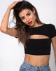 Immagine di Shim Cutout Crop Top in nero