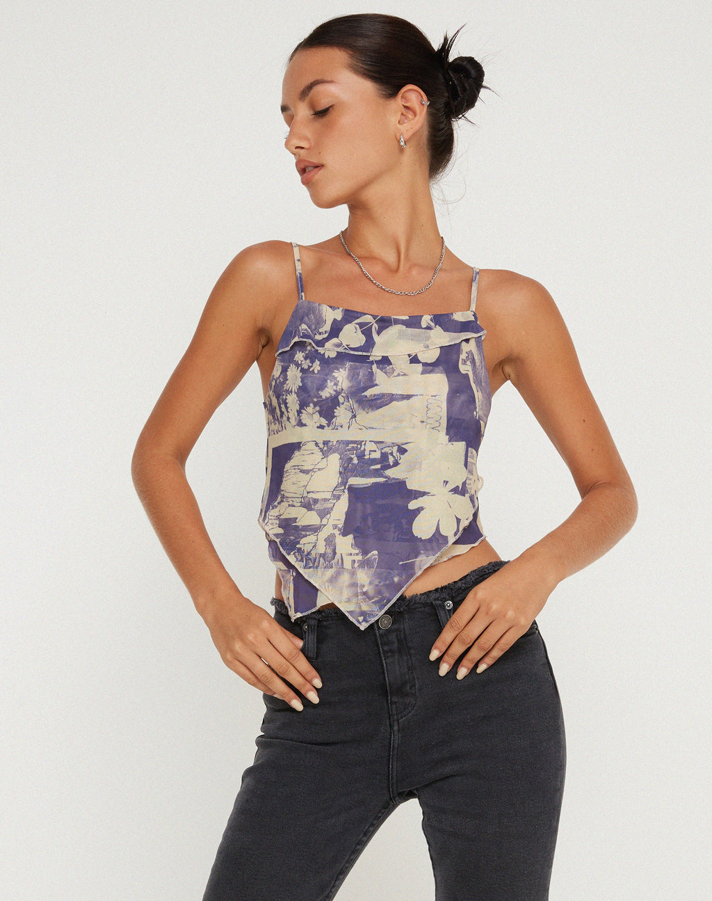Gilet a rete Shindu in collage floreale viola ombra